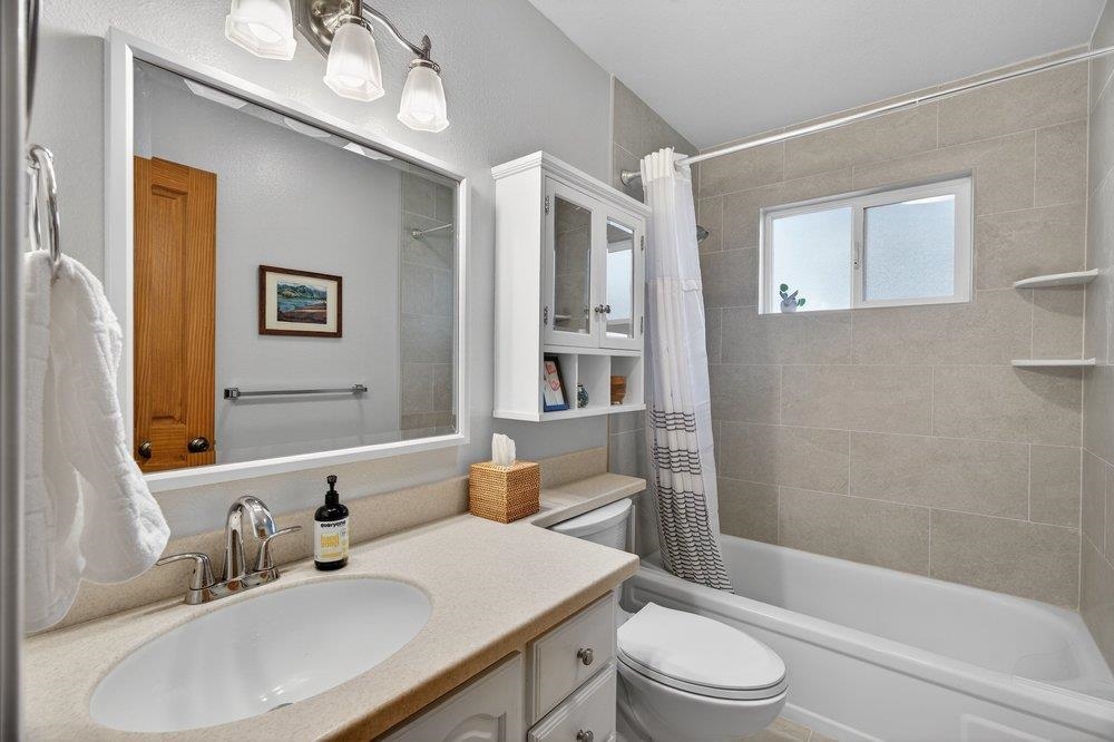 10303 White Fir Road, Truckee, CA, 96161