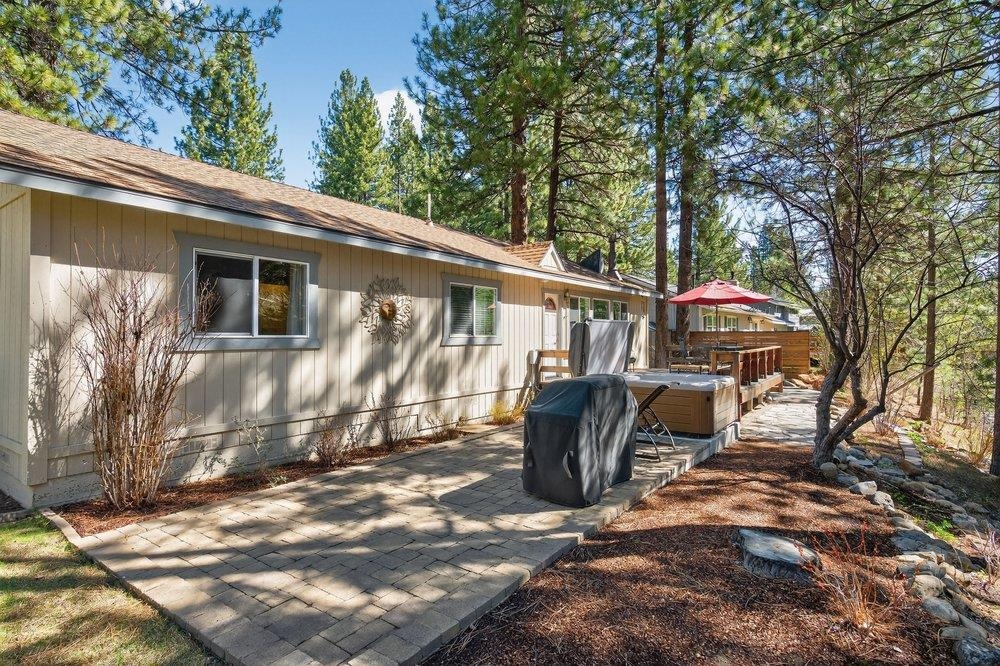 10303 White Fir Road, Truckee, CA, 96161