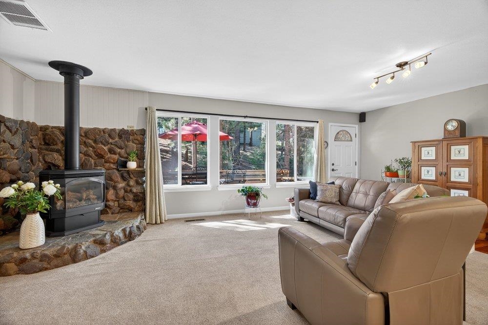 10303 White Fir Road, Truckee, CA, 96161