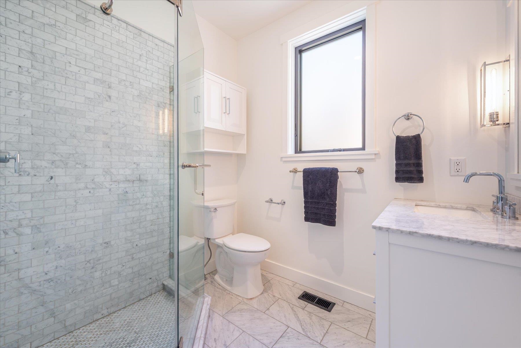 10947 Zermatt Drive, Truckee, CA, 96161