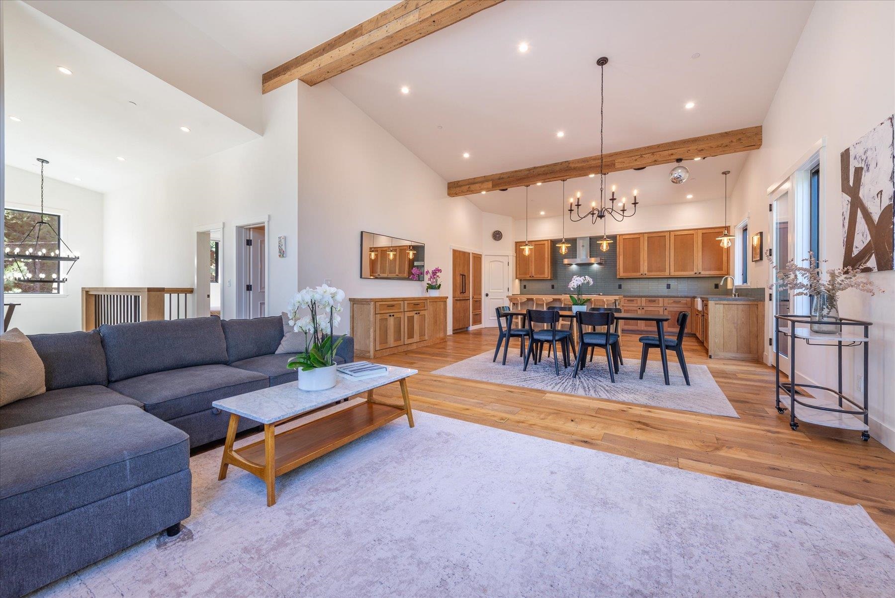 10947 Zermatt Drive, Truckee, CA, 96161