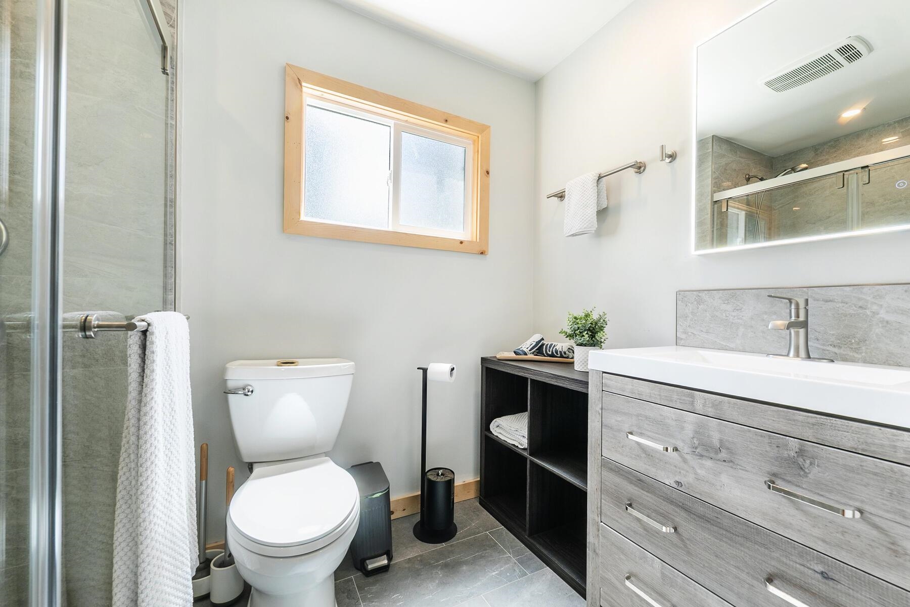 13620 Donner Pass Road, Truckee, CA, 96161