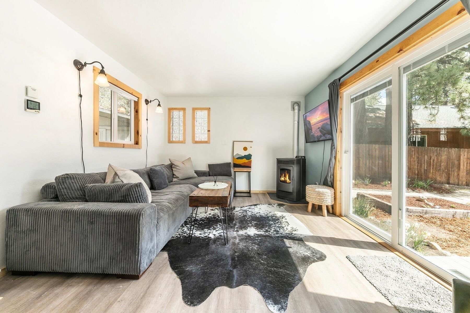 13620 Donner Pass Road, Truckee, CA, 96161