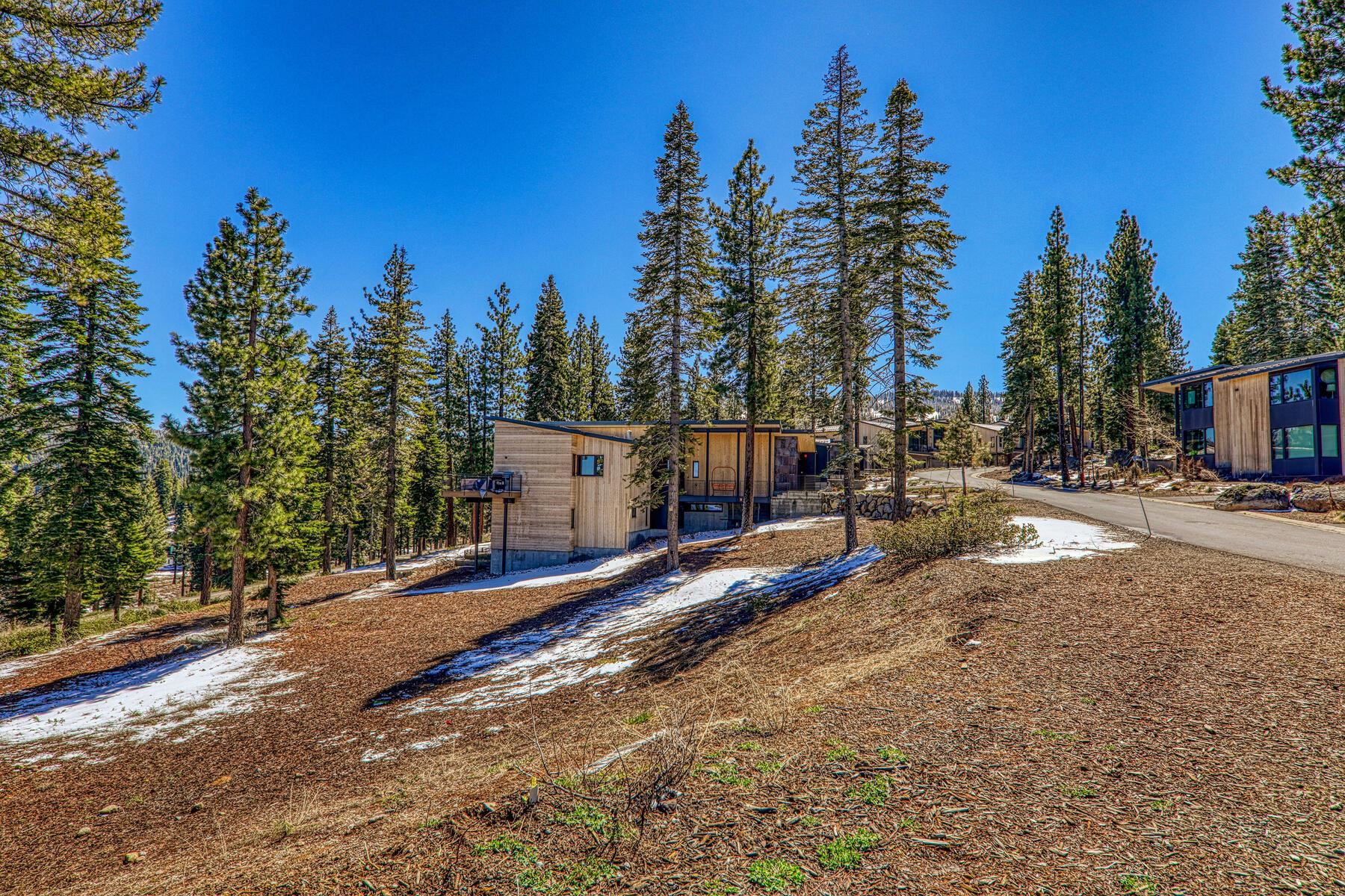 15152 Boulder Place, Truckee, CA, 96161