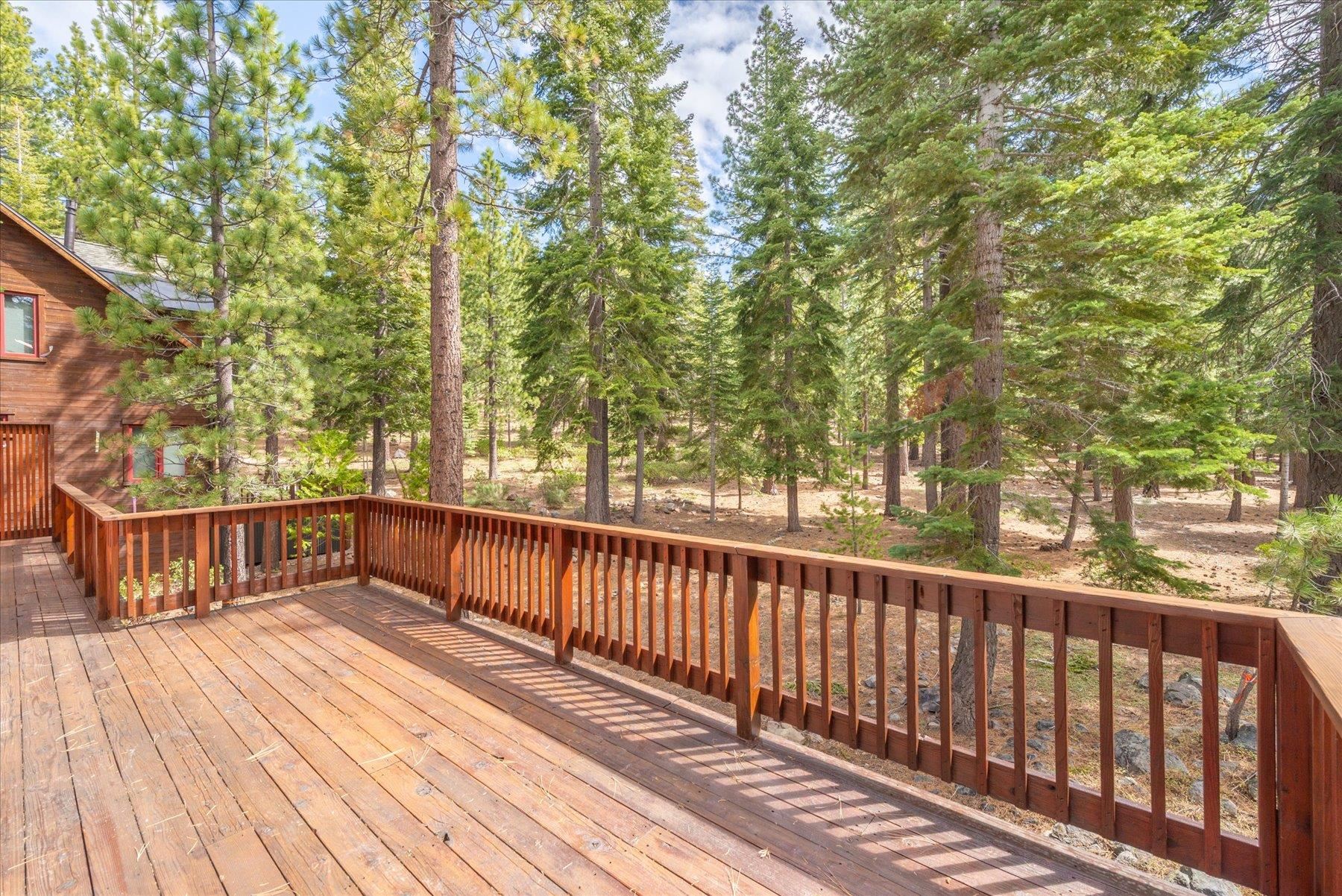 11975 Brookstone Drive, Truckee, CA, 96161