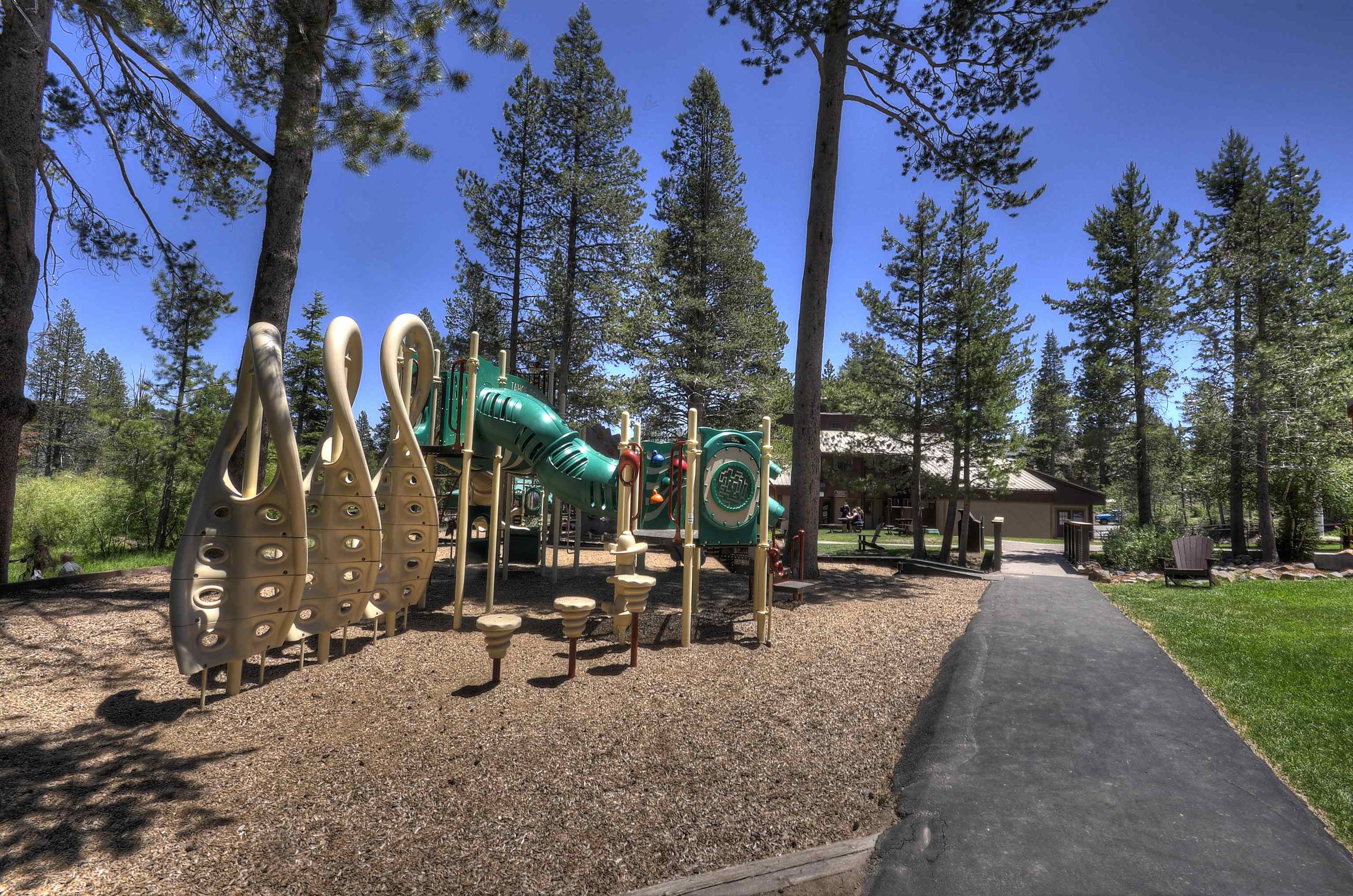 11975 Brookstone Drive, Truckee, CA, 96161