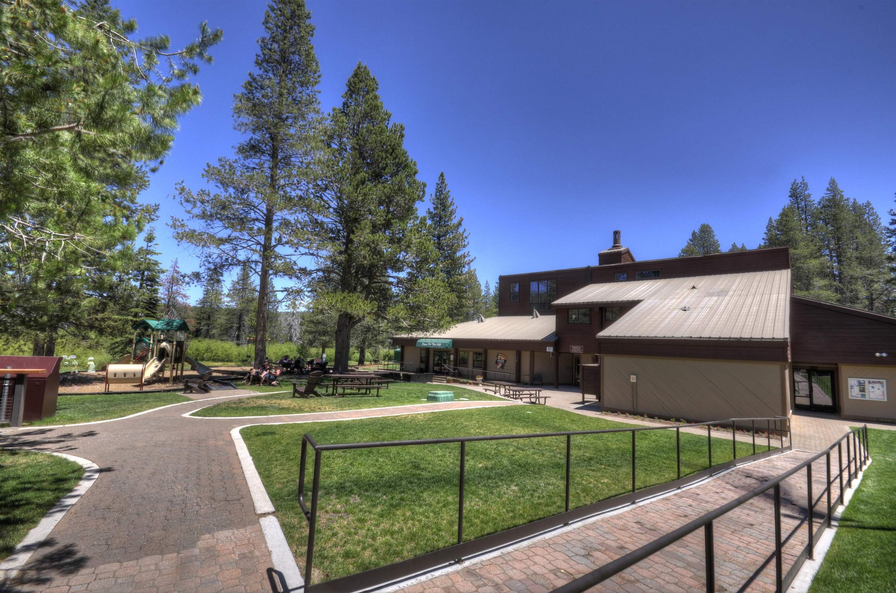 11975 Brookstone Drive, Truckee, CA, 96161