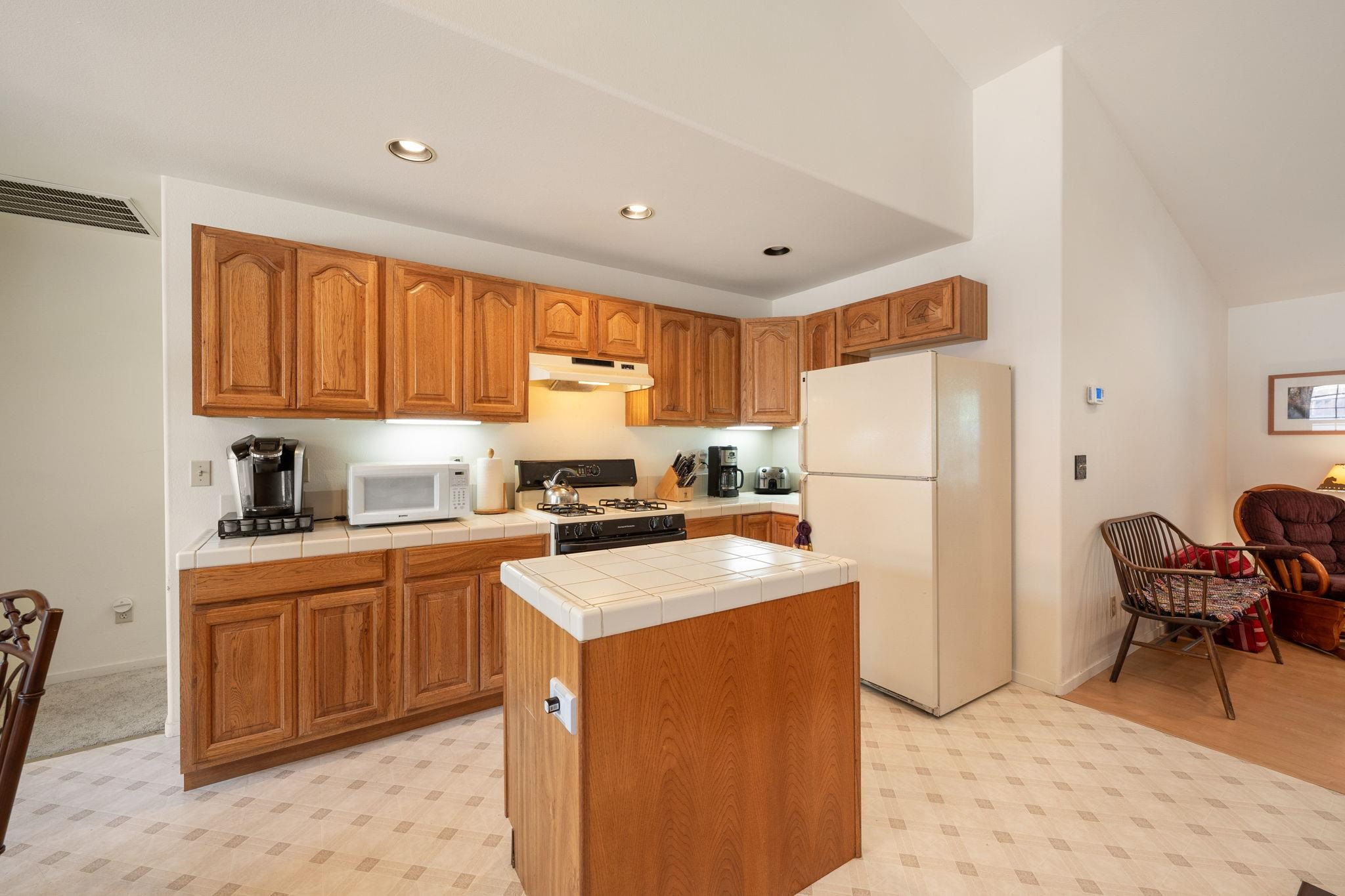 301 Mountain View Drive, Calpine, CA, 96124