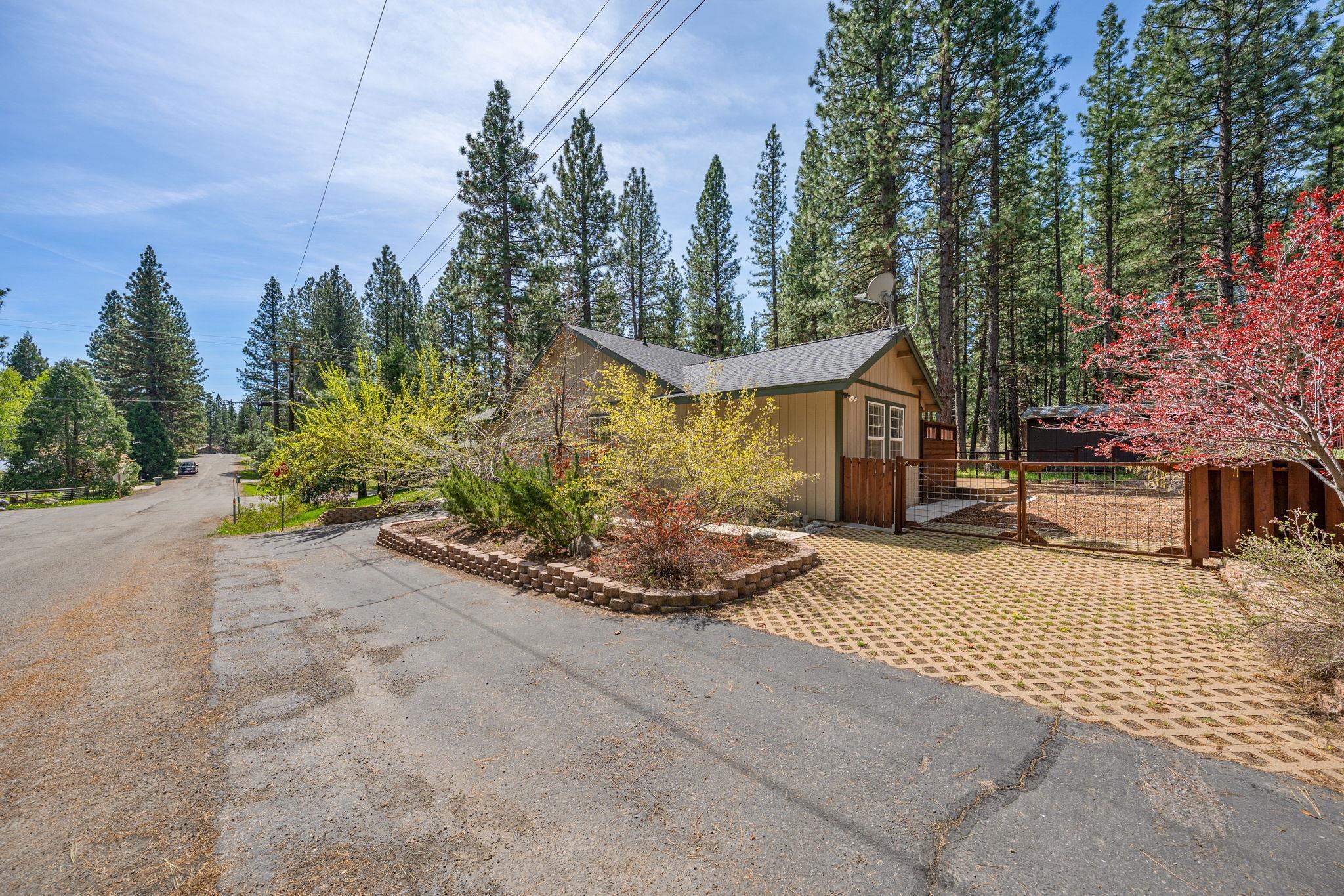 301 Mountain View Drive, Calpine, CA, 96124