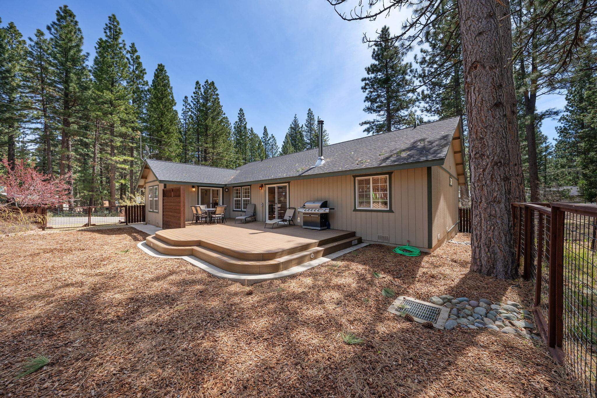 301 Mountain View Drive, Calpine, CA, 96124
