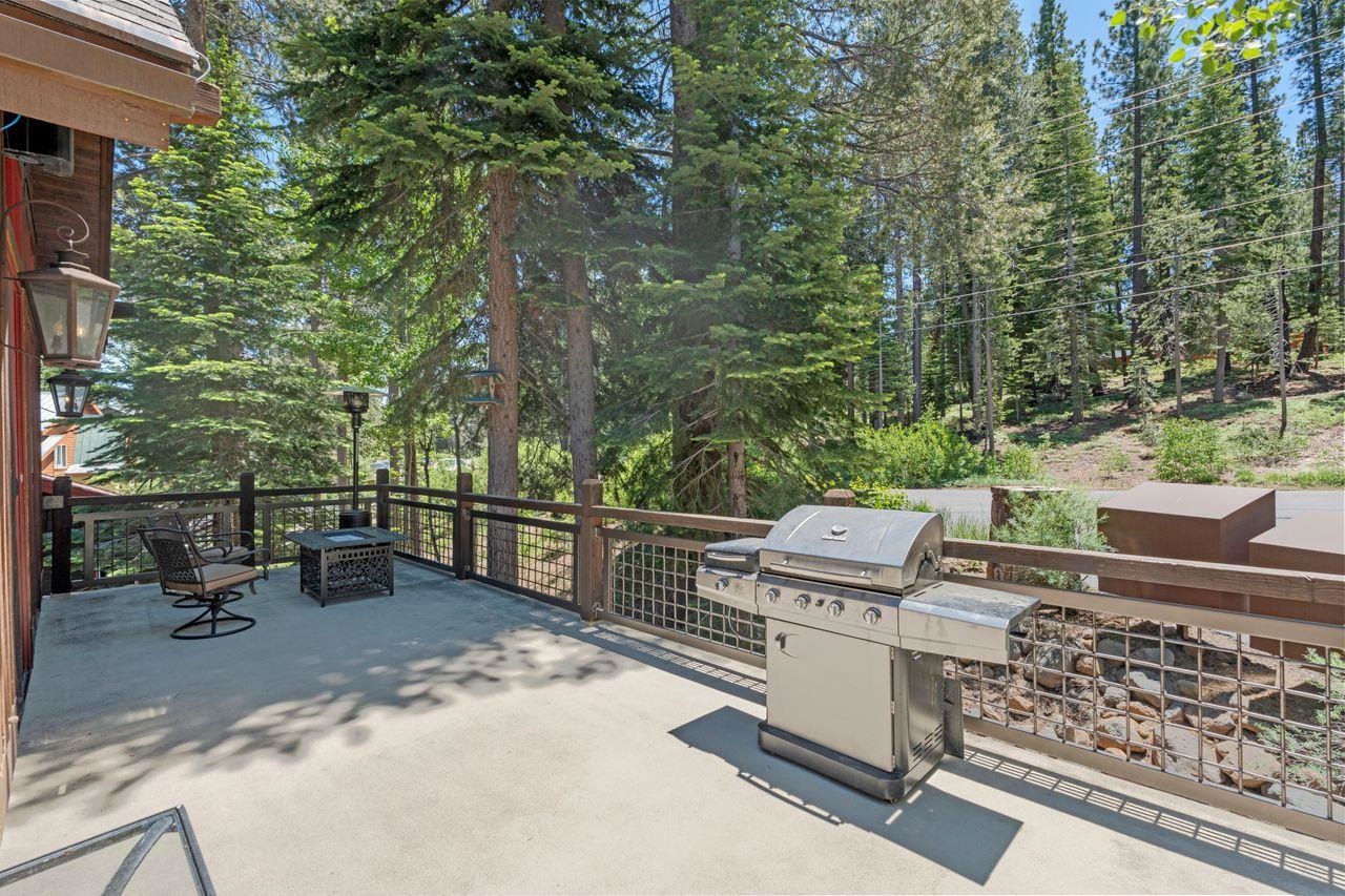12710 Zurich Place, Truckee, CA, 96161