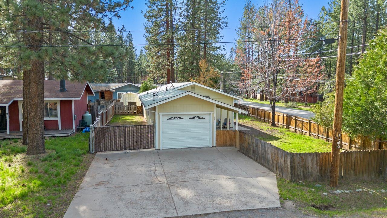 833 Plumas Avenue, Portola, CA, 96122