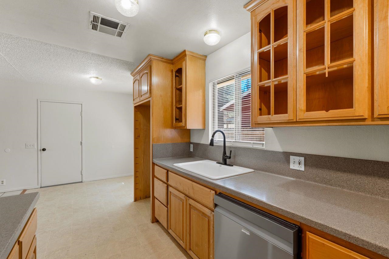 833 Plumas Avenue, Portola, CA, 96122