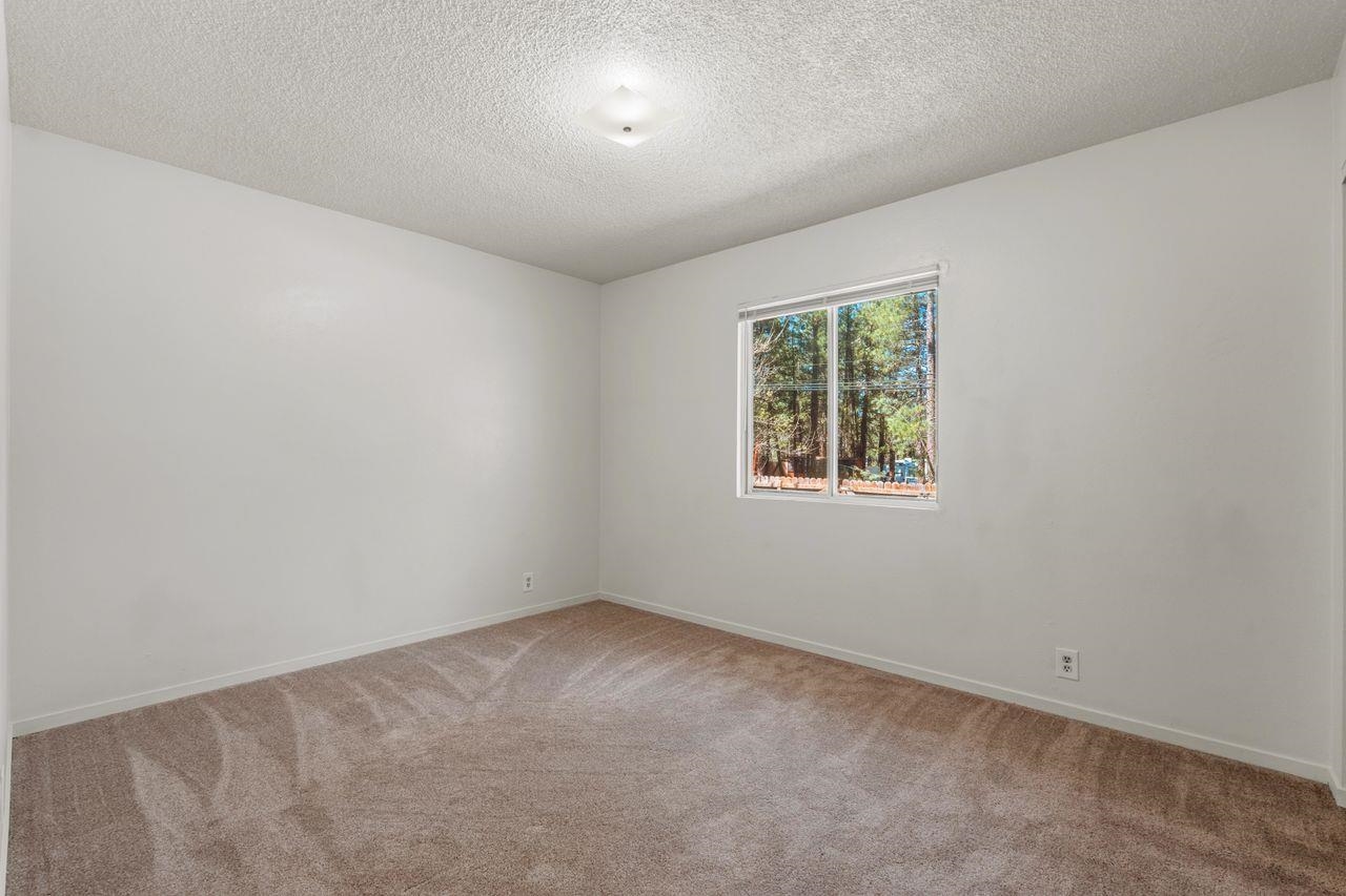 833 Plumas Avenue, Portola, CA, 96122