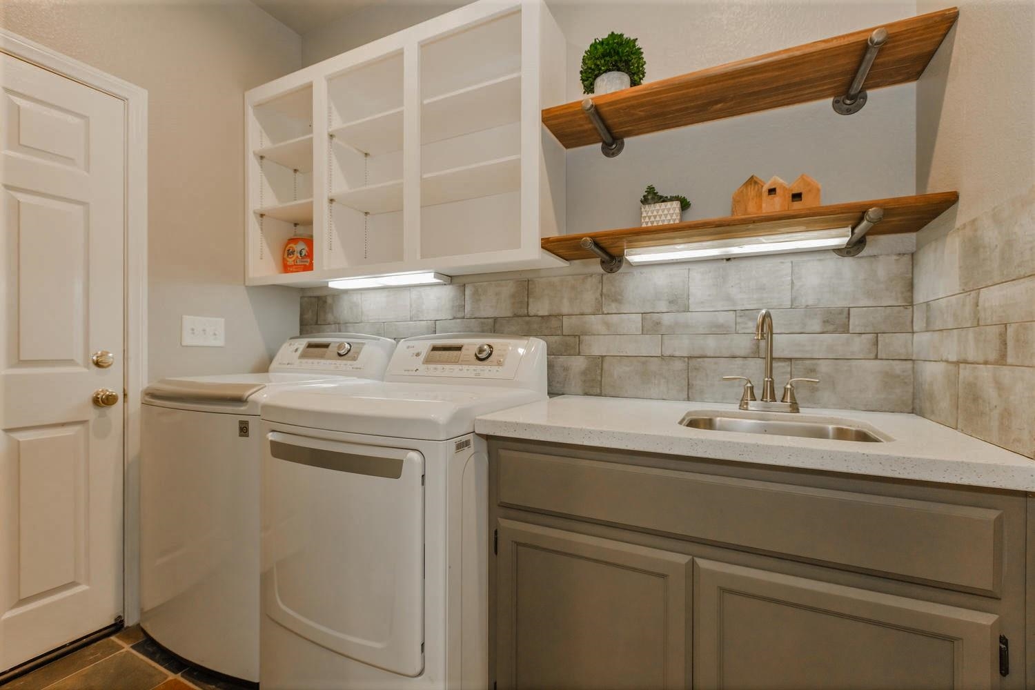 12535 Saint Bernard Drive, Truckee, CA, 96161