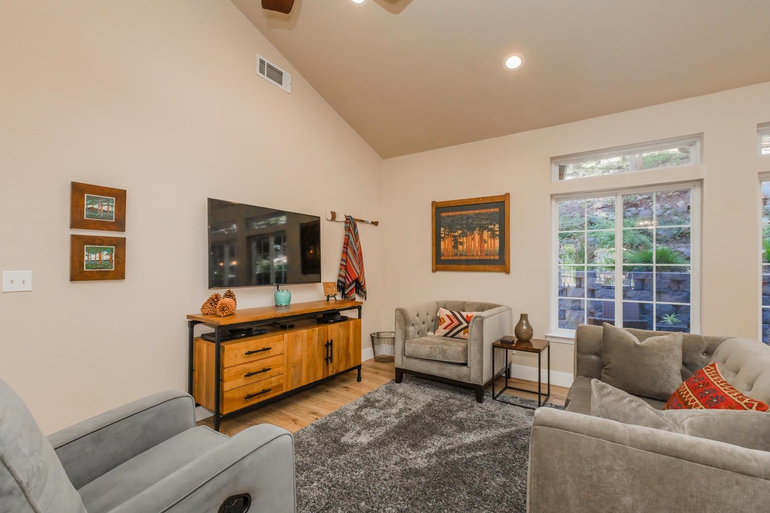 12535 Saint Bernard Drive, Truckee, CA, 96161