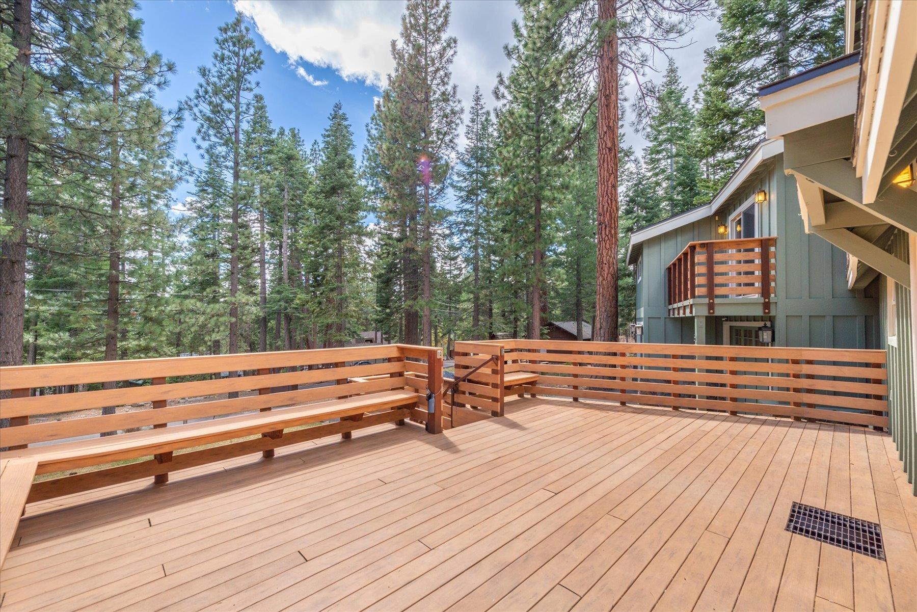 590 Tunnington Drive, Carnelian Bay, CA, 96140-1932