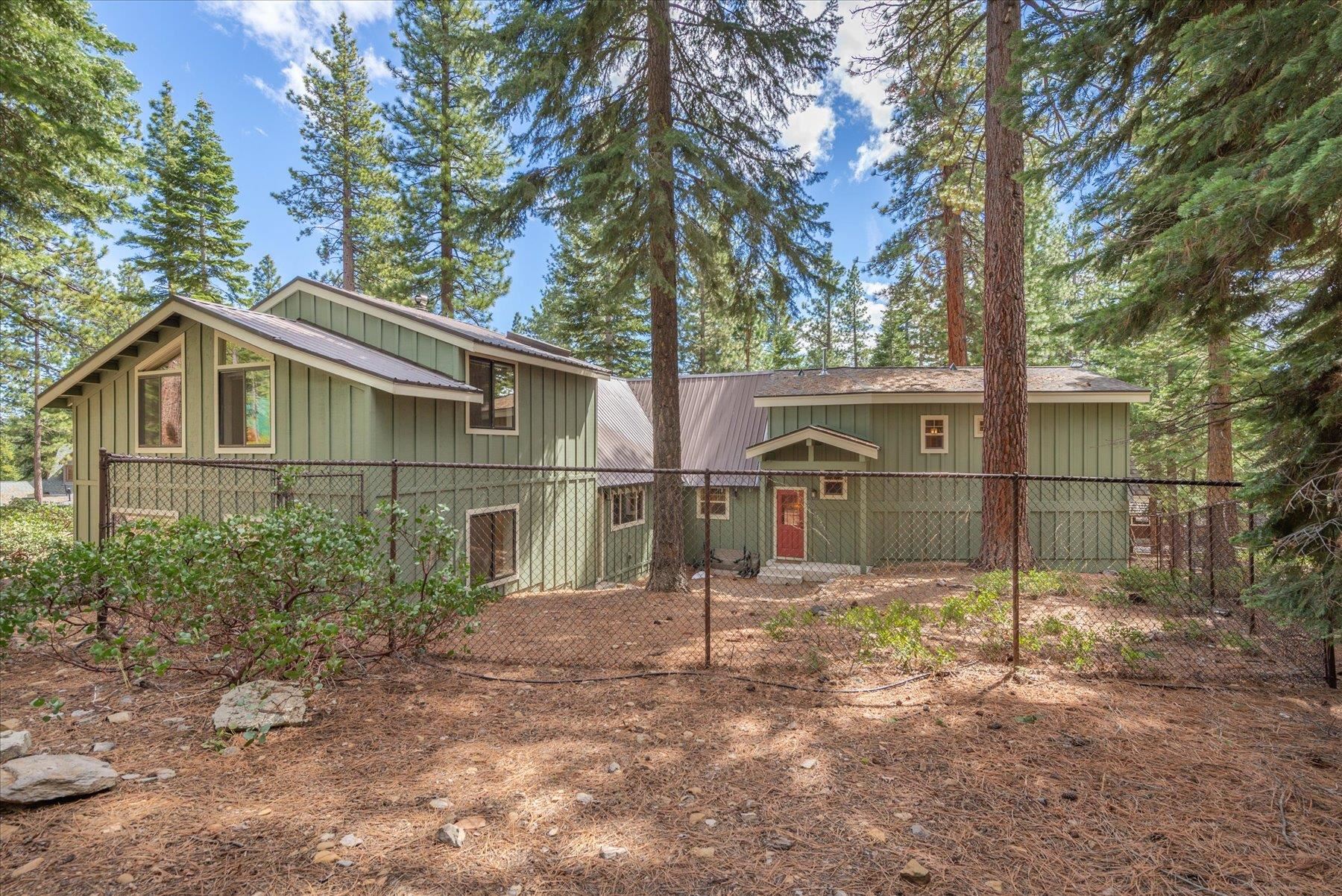 590 Tunnington Drive, Carnelian Bay, CA, 96140-1932