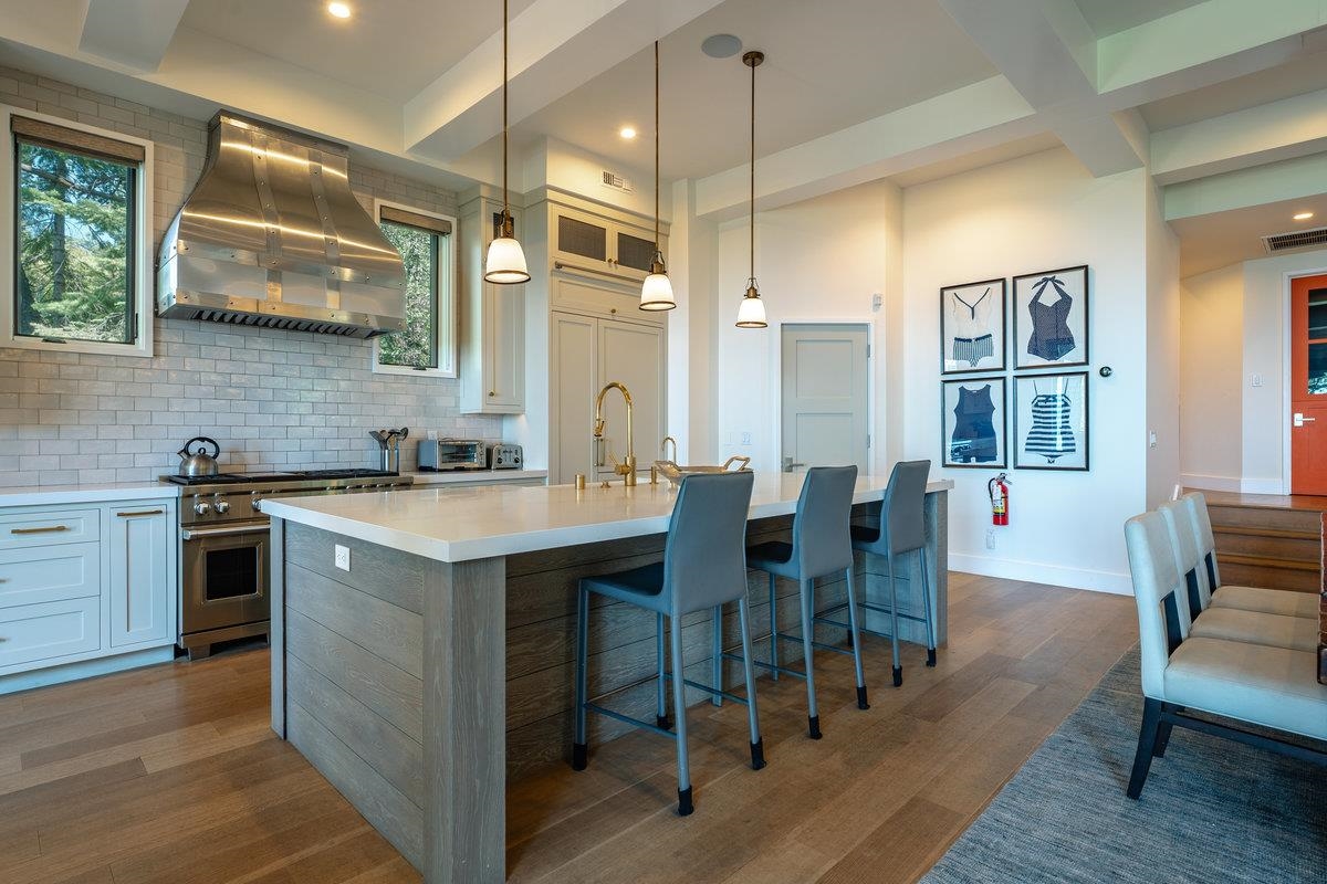 9902 Lake Street, Kings Beach, CA, 96143