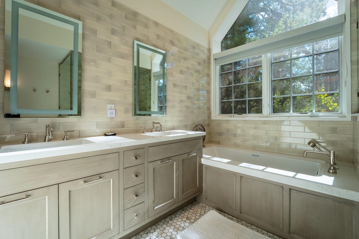 9902 Lake Street, Kings Beach, CA, 96143