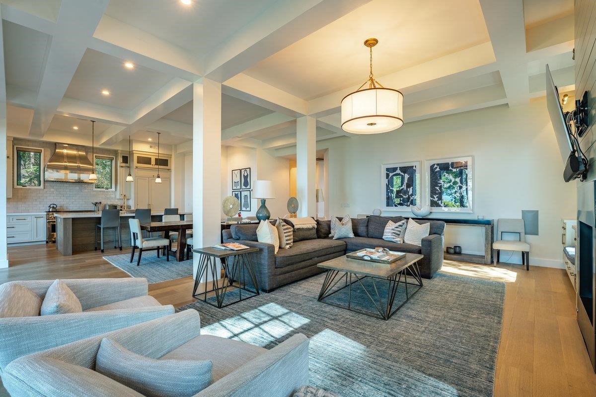 9902 Lake Street, Kings Beach, CA, 96143