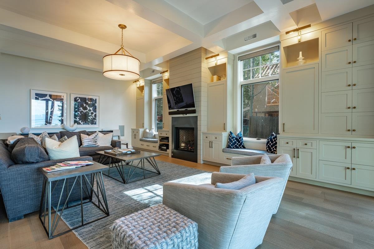 9902 Lake Street, Kings Beach, CA, 96143