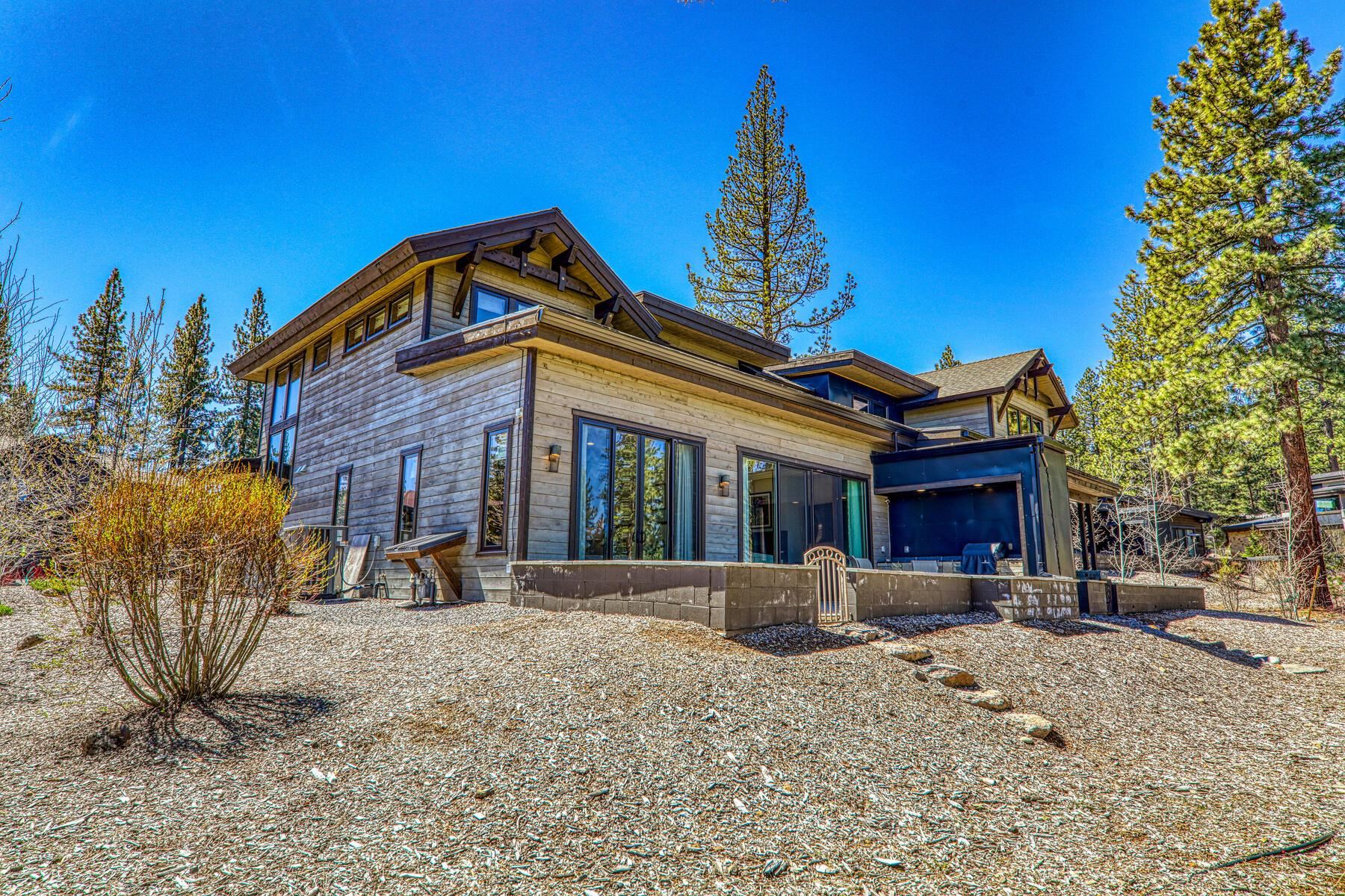 10109 Corrie Court, Truckee, CA, 96161
