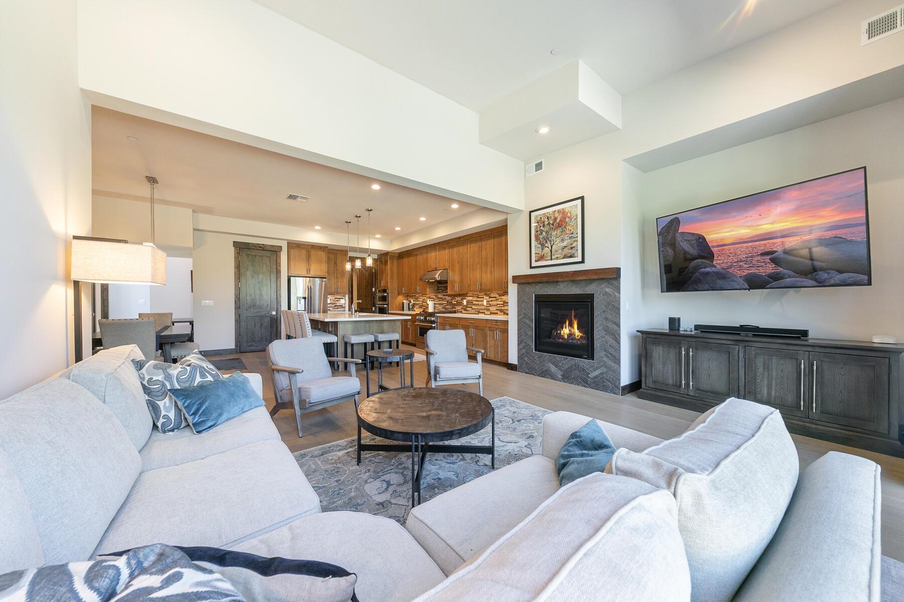 10109 Corrie Court, Truckee, CA, 96161