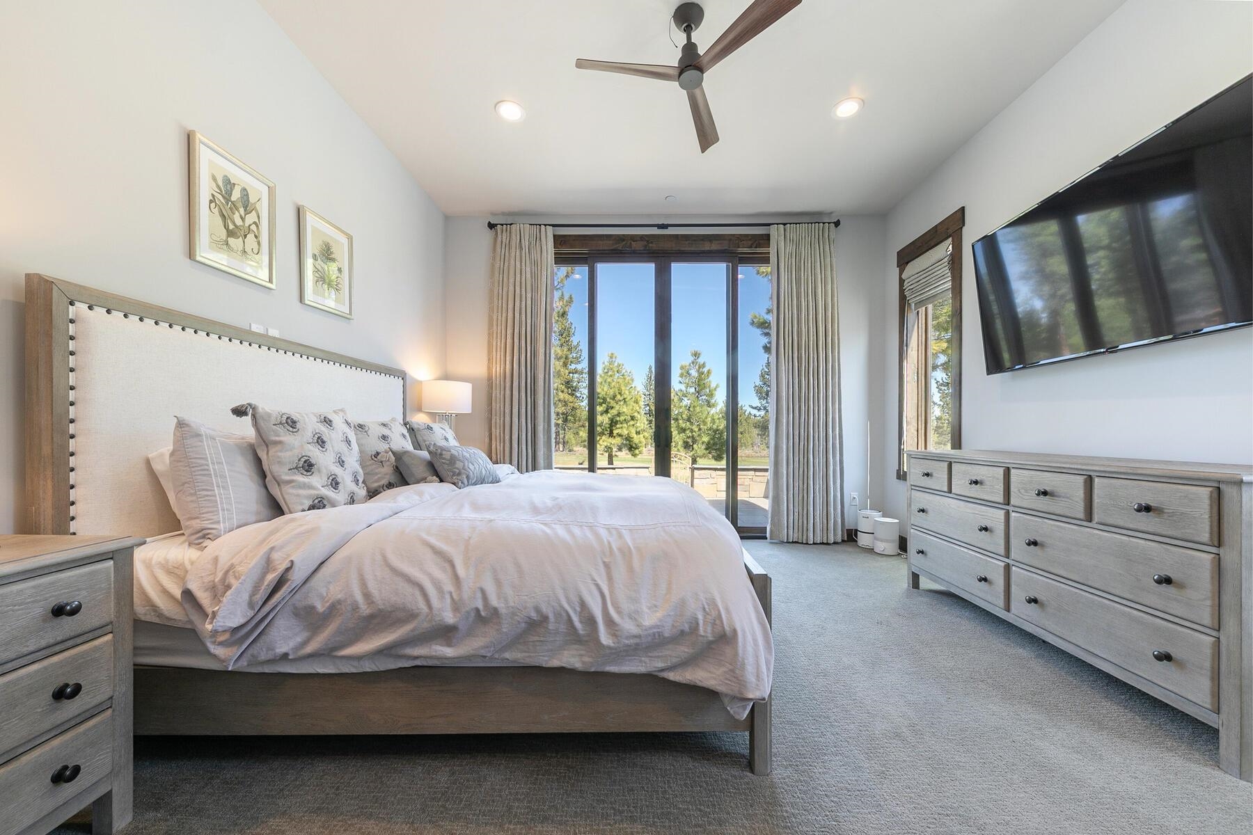 10109 Corrie Court, Truckee, CA, 96161