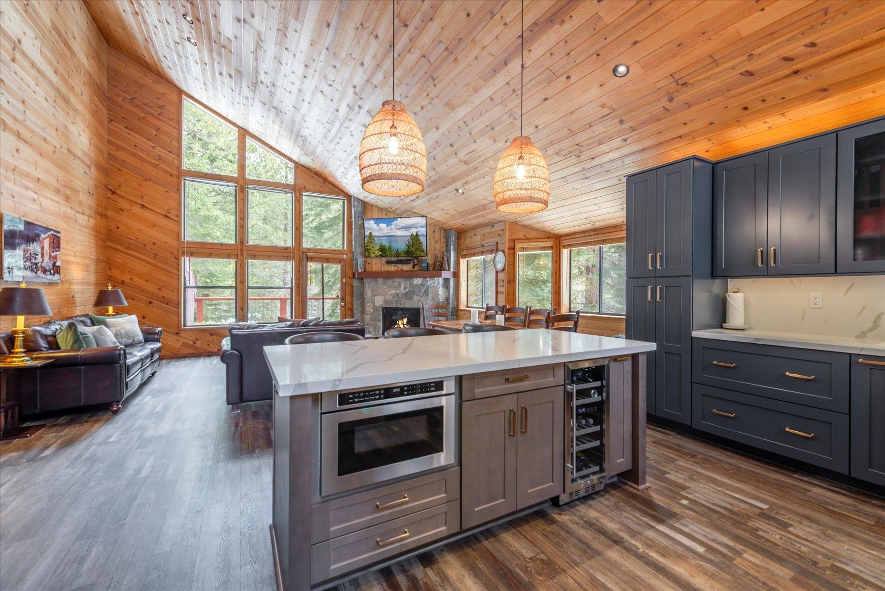 11819 Brookstone Drive, Truckee, CA, 96161