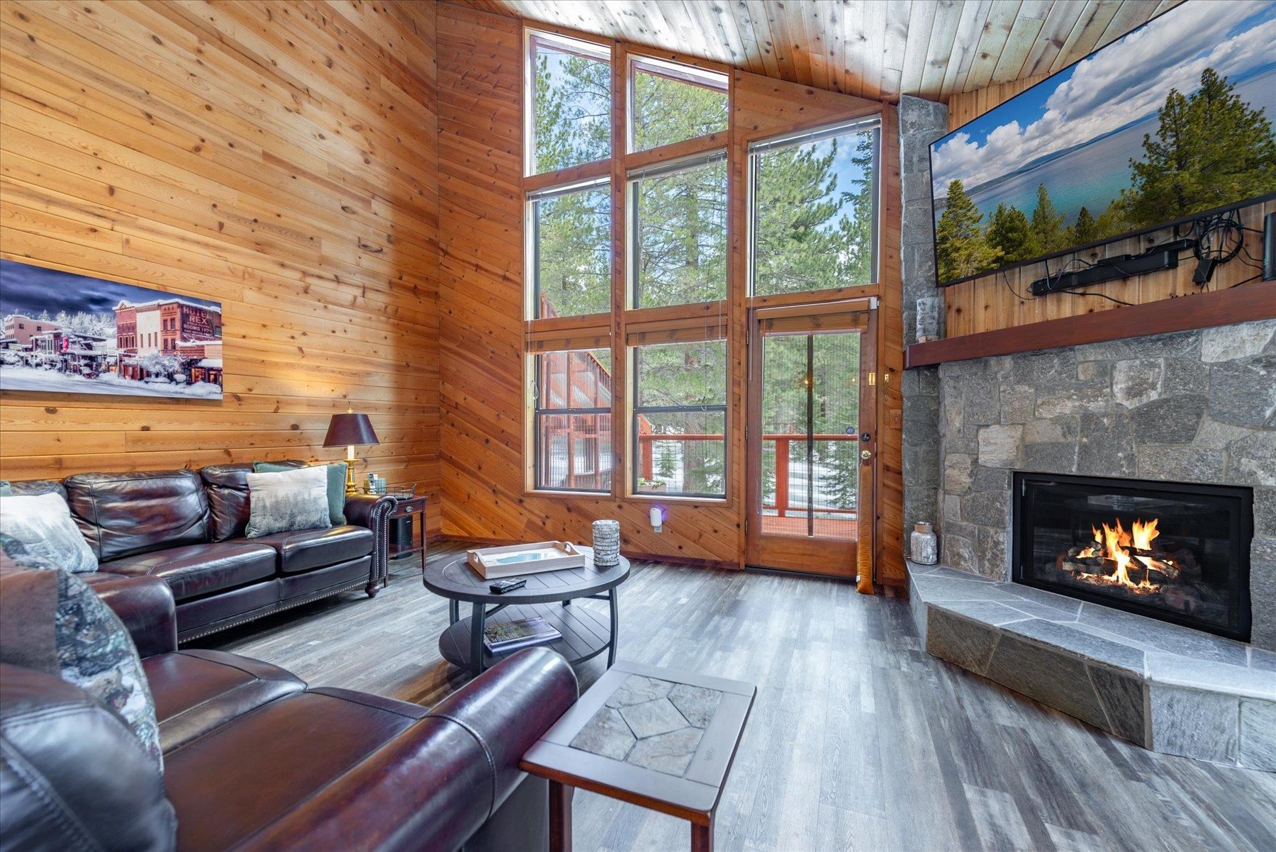 11819 Brookstone Drive, Truckee, CA, 96161