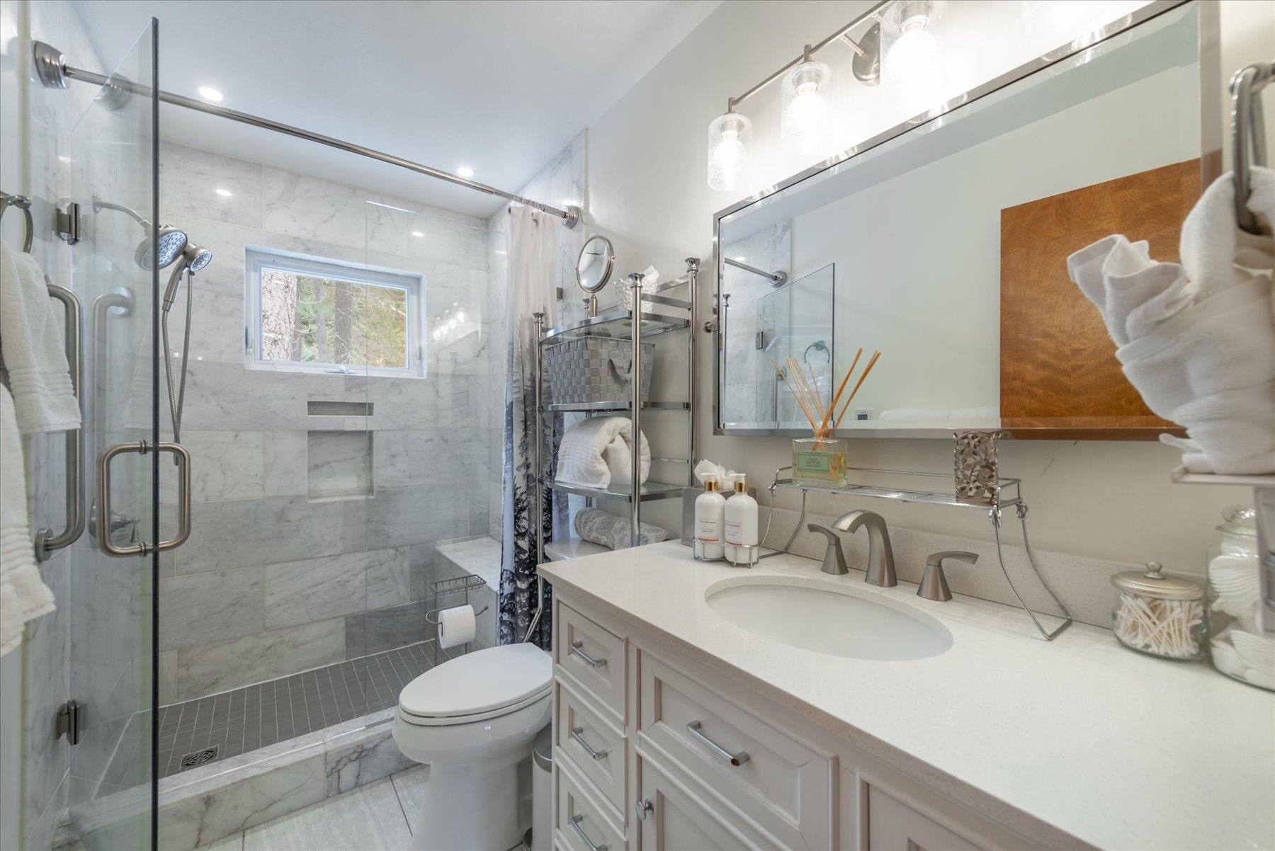 11819 Brookstone Drive, Truckee, CA, 96161