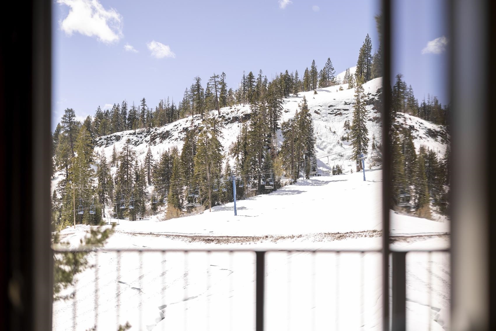 10150 Ski Ranch Road UNIT 309, Norden, CA, 95724