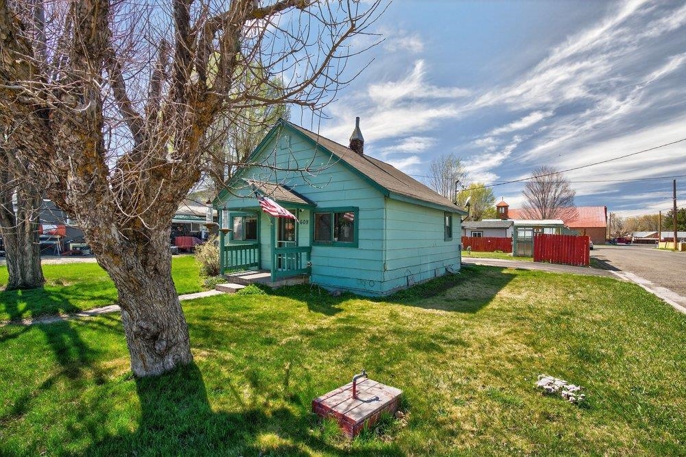 609 3rd Street, Loyalton, CA, 96118