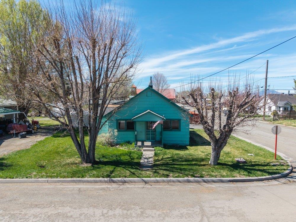 609 3rd Street, Loyalton, CA, 96118