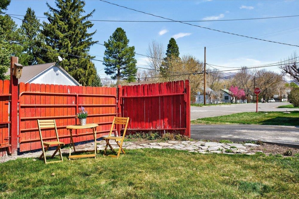 609 3rd Street, Loyalton, CA, 96118