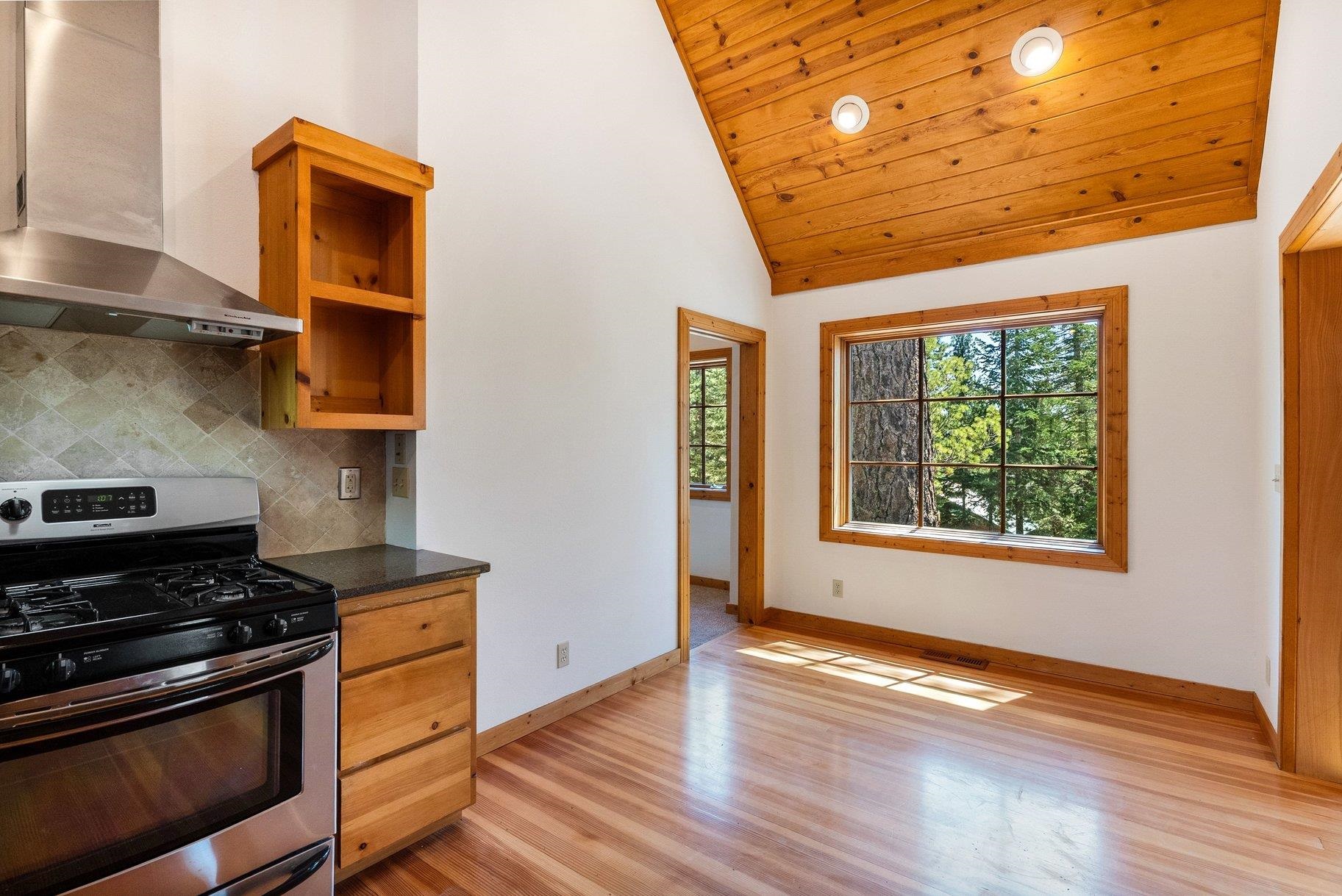 7615 North Avenue, Tahoe Vista, CA, 96148