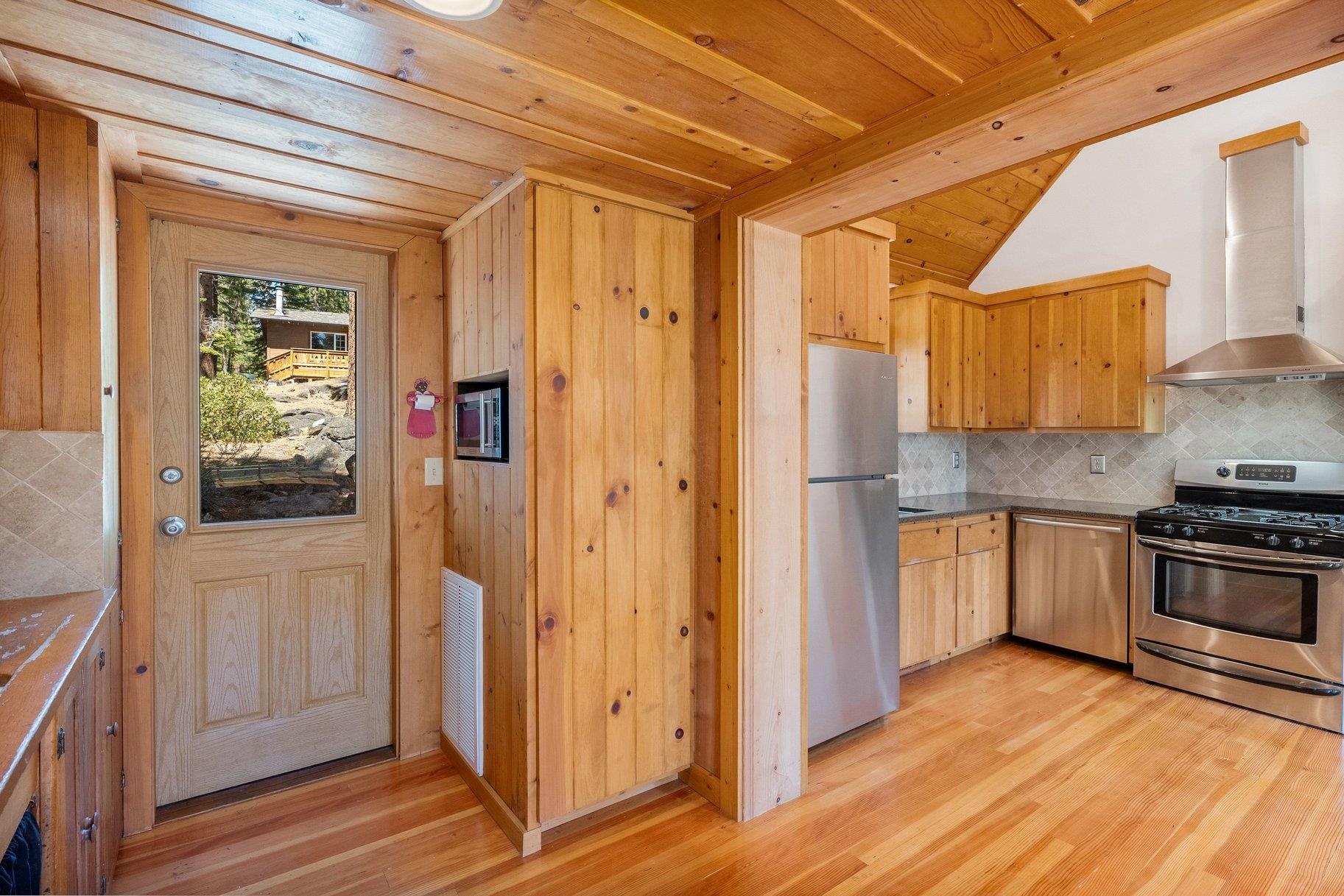 7615 North Avenue, Tahoe Vista, CA, 96148