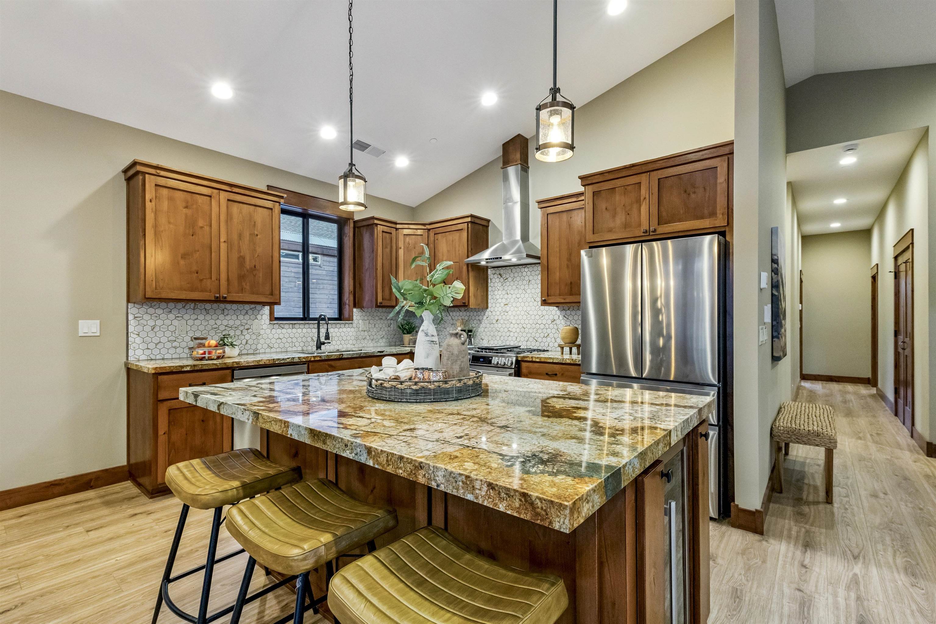 14765 Copenhagen Drive, Truckee, CA, 96161-6656