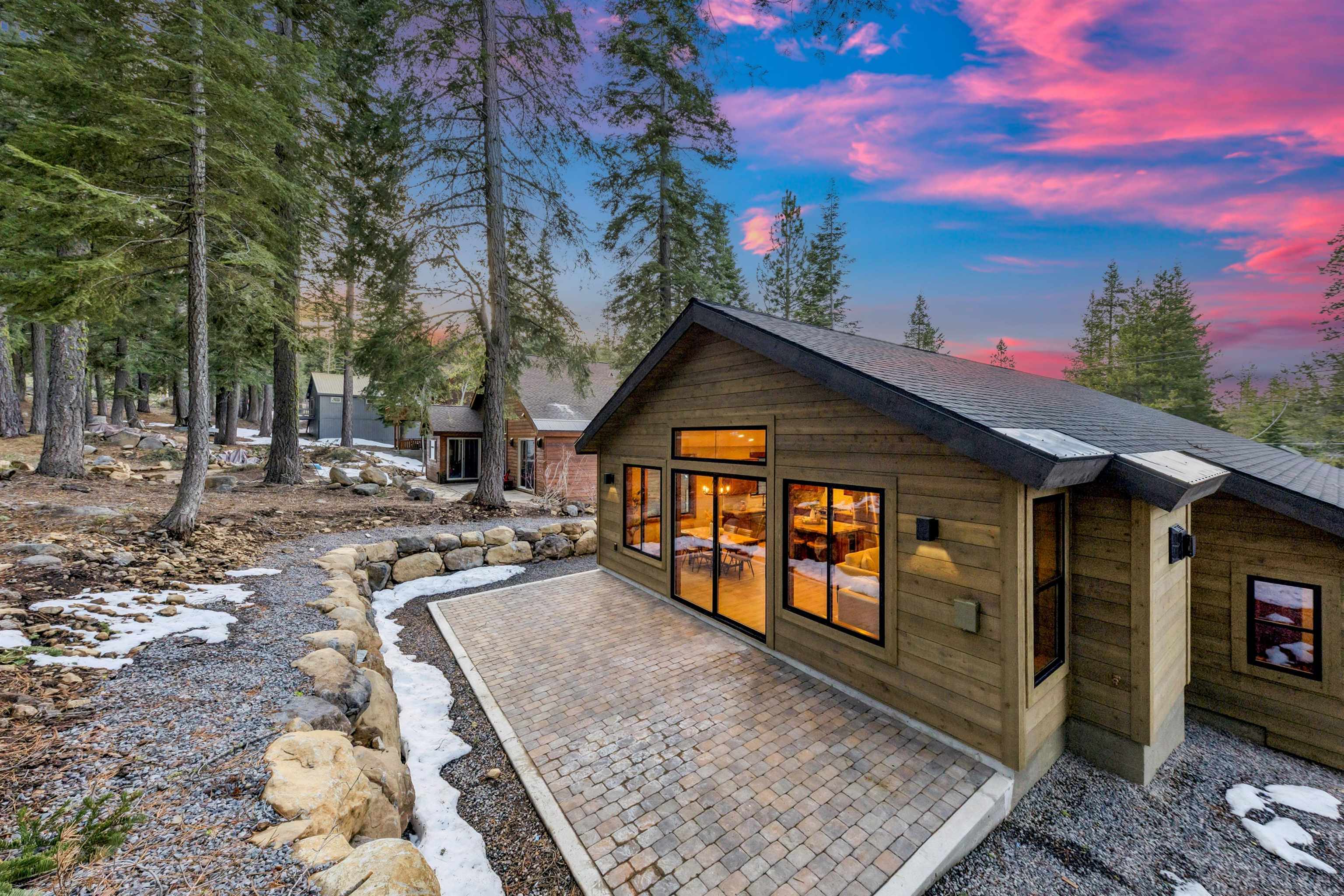 14765 Copenhagen Drive, Truckee, CA, 96161-6656