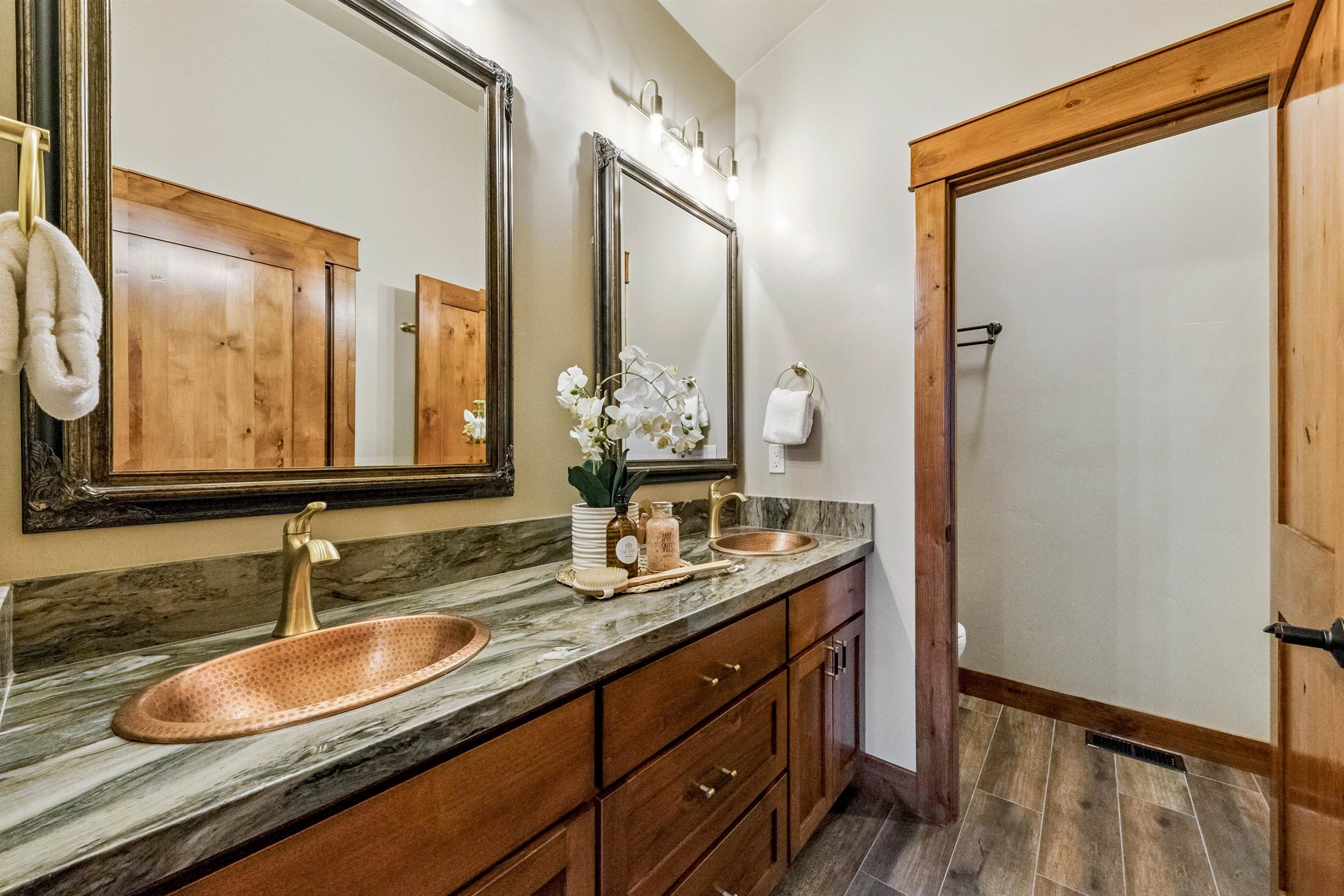 14765 Copenhagen Drive, Truckee, CA, 96161-6656