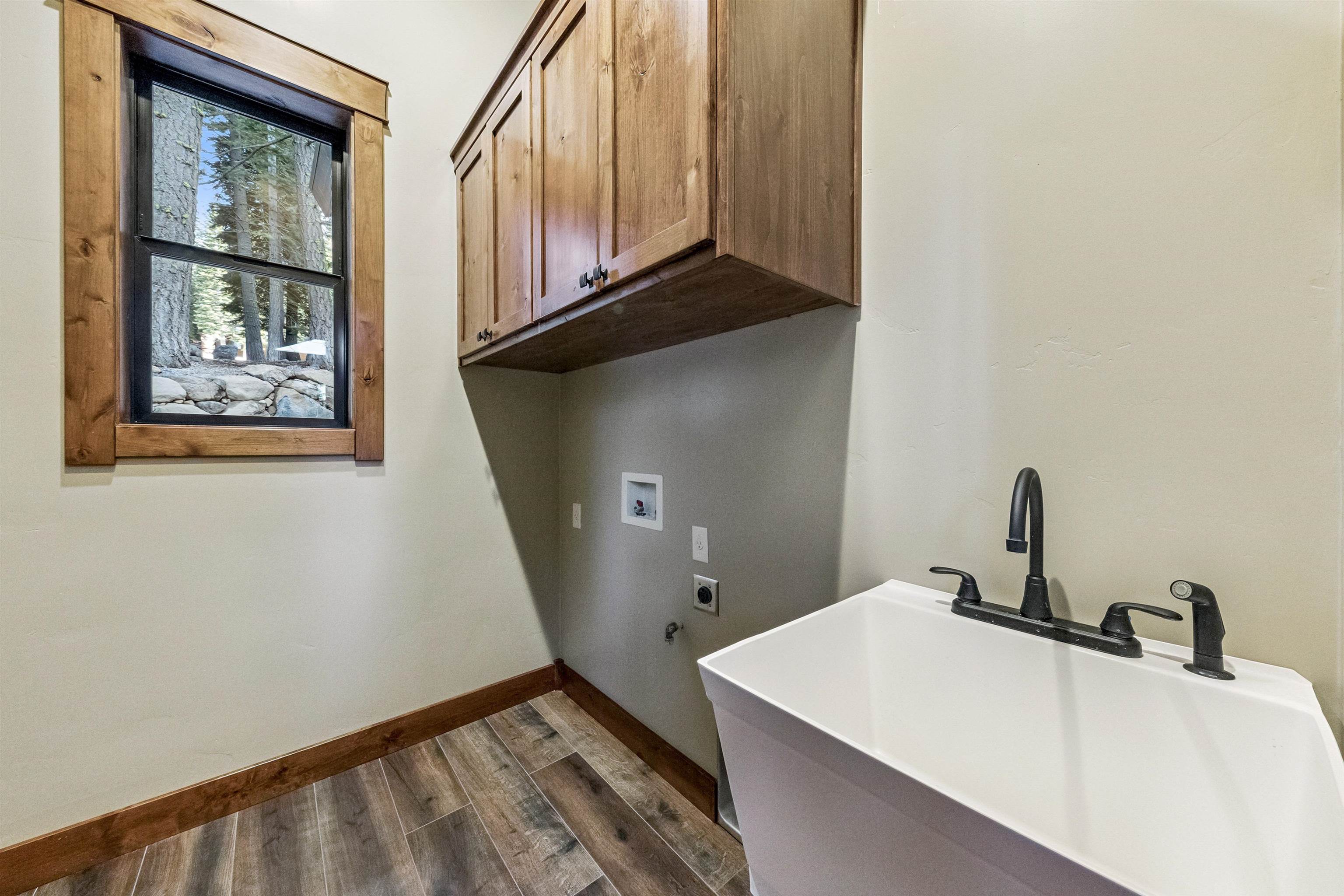 14765 Copenhagen Drive, Truckee, CA, 96161-6656