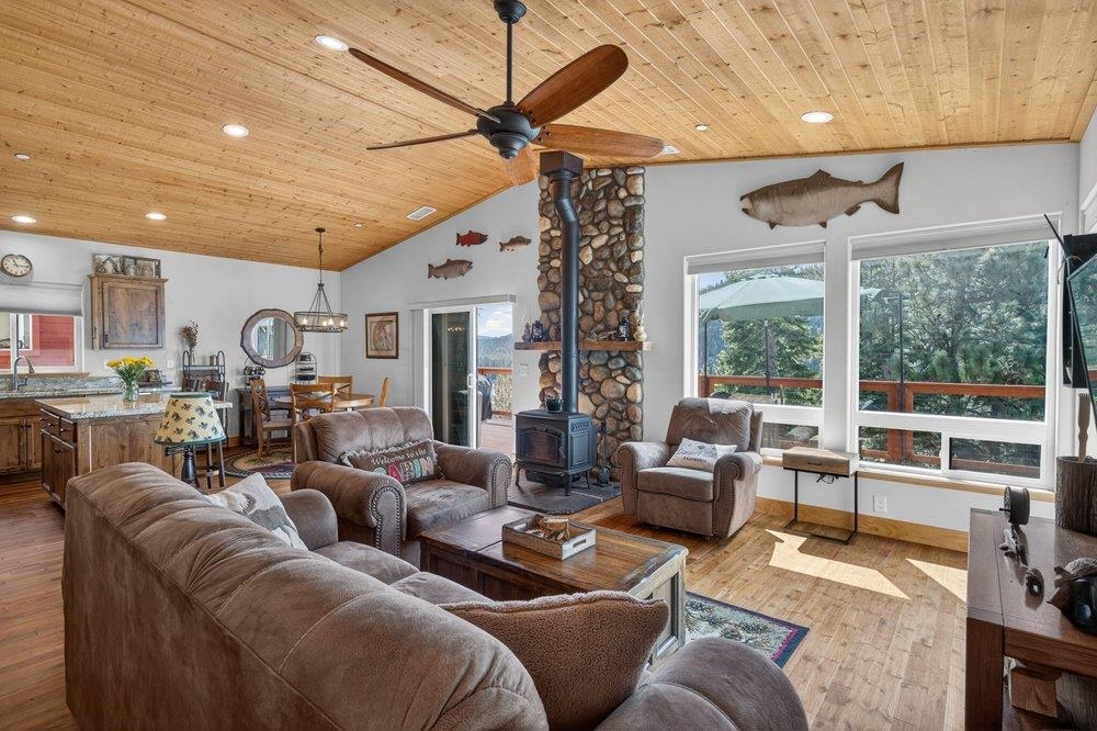 14625 Denton Avenue, Truckee, CA, 96161