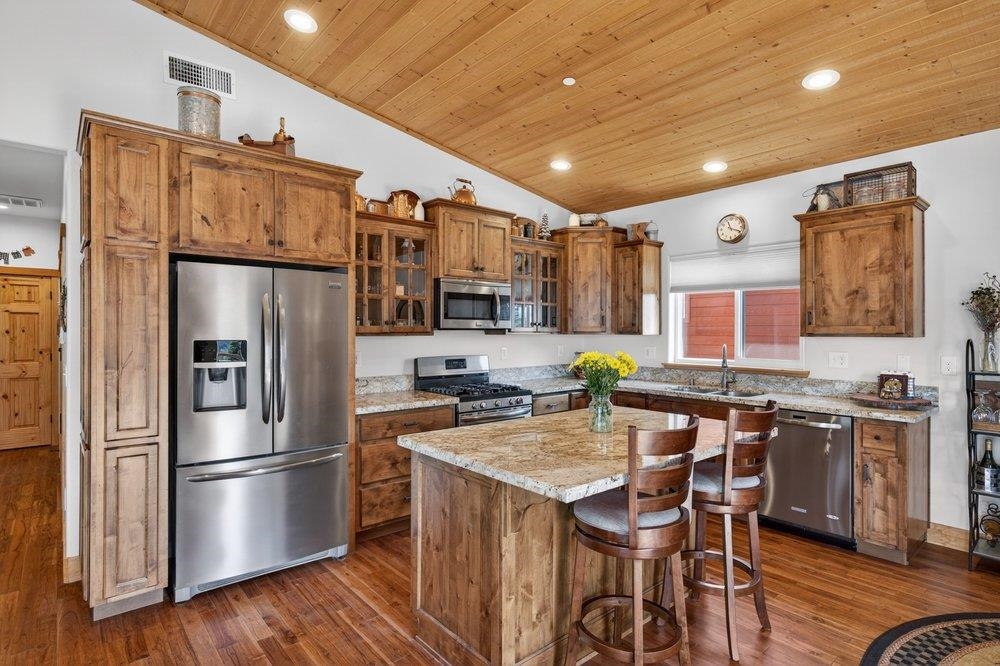 14625 Denton Avenue, Truckee, CA, 96161