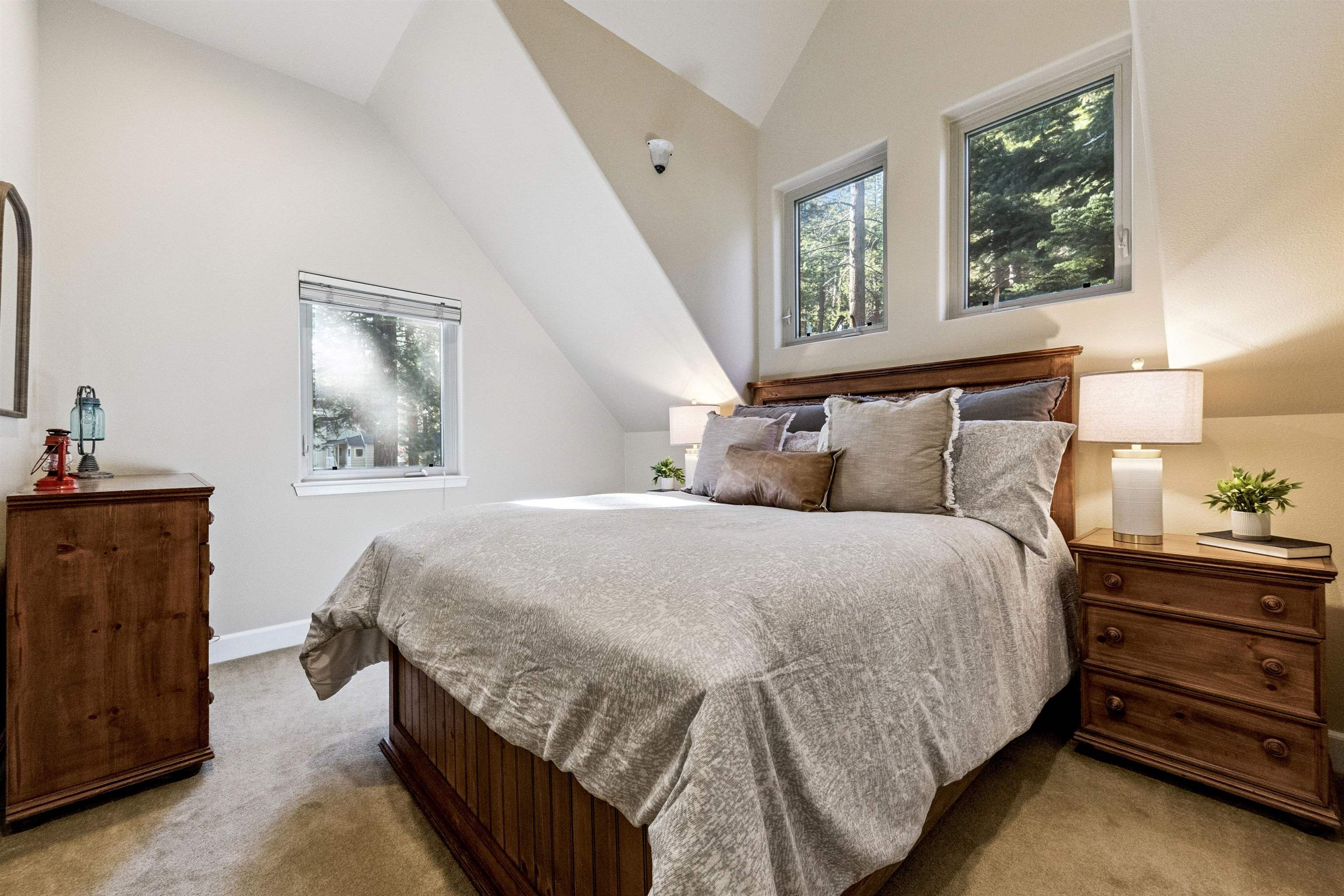 375 Islet Avenue, Kings Beach, CA, 96143-0000