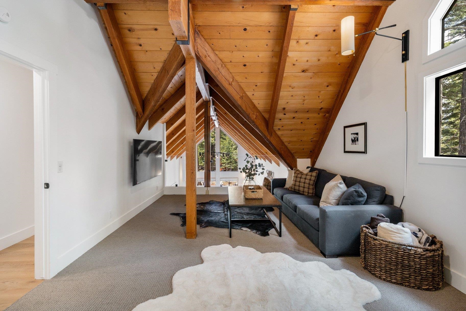 14065 Ramshorn Street, Truckee, CA, 96161