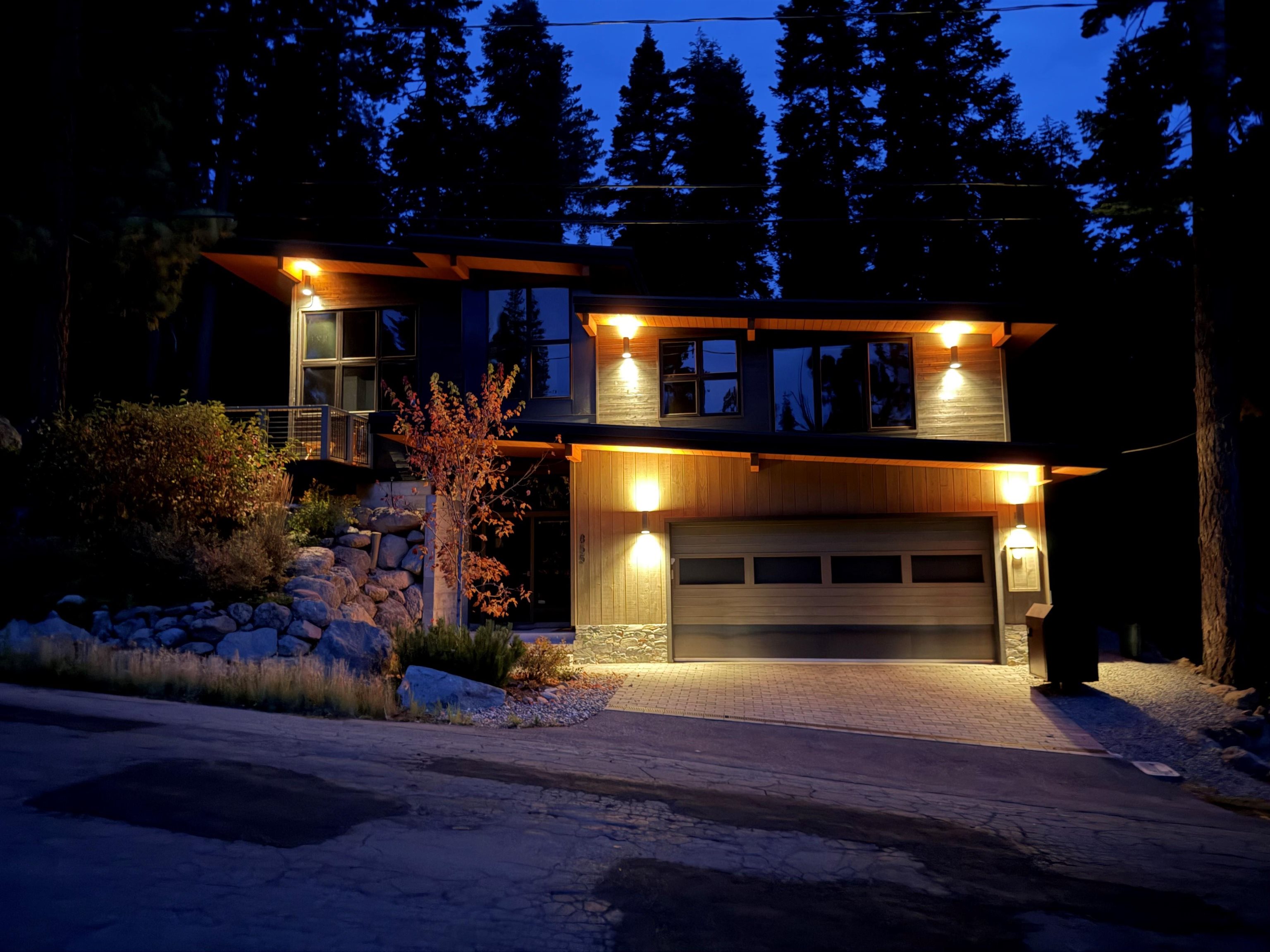 855 Beverly Drive