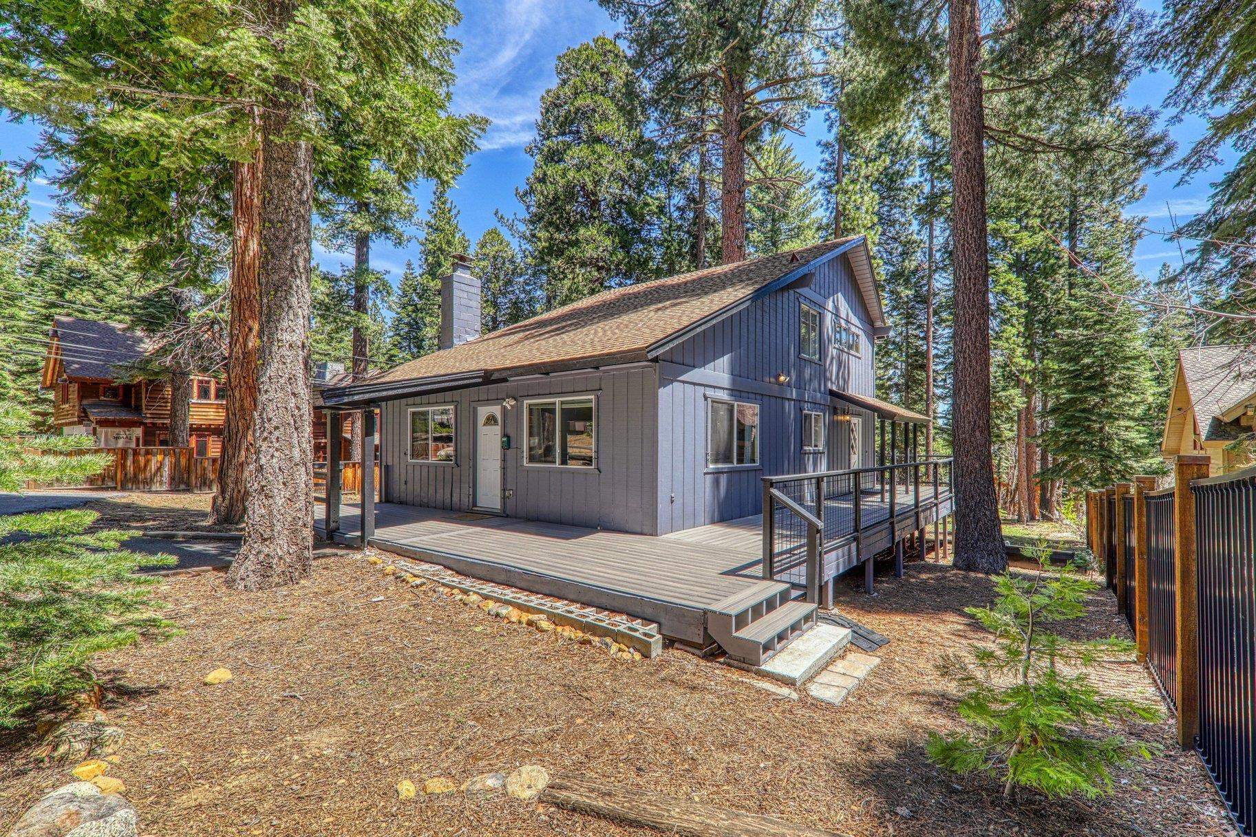 995 Holly Road