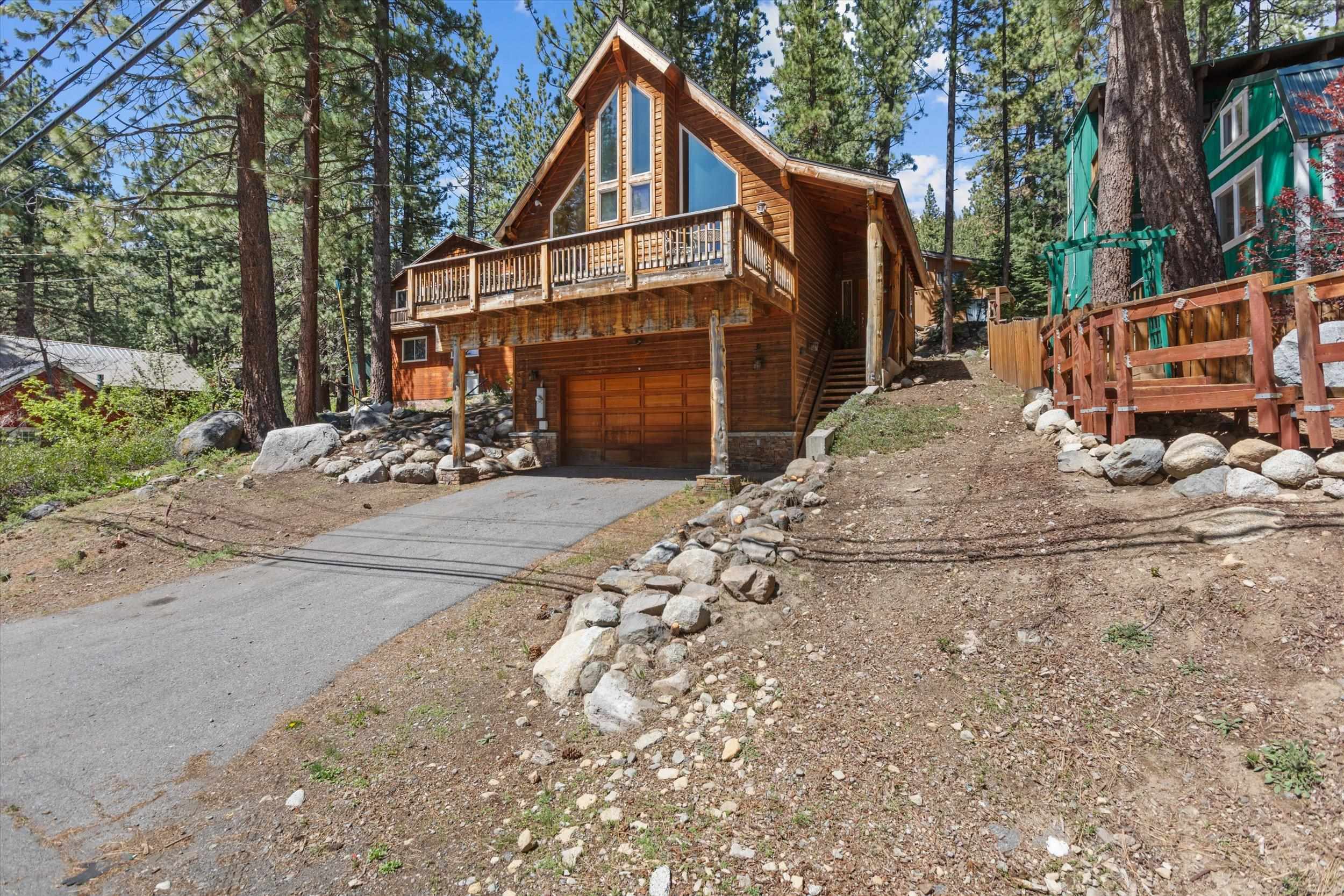13494 Moraine Road