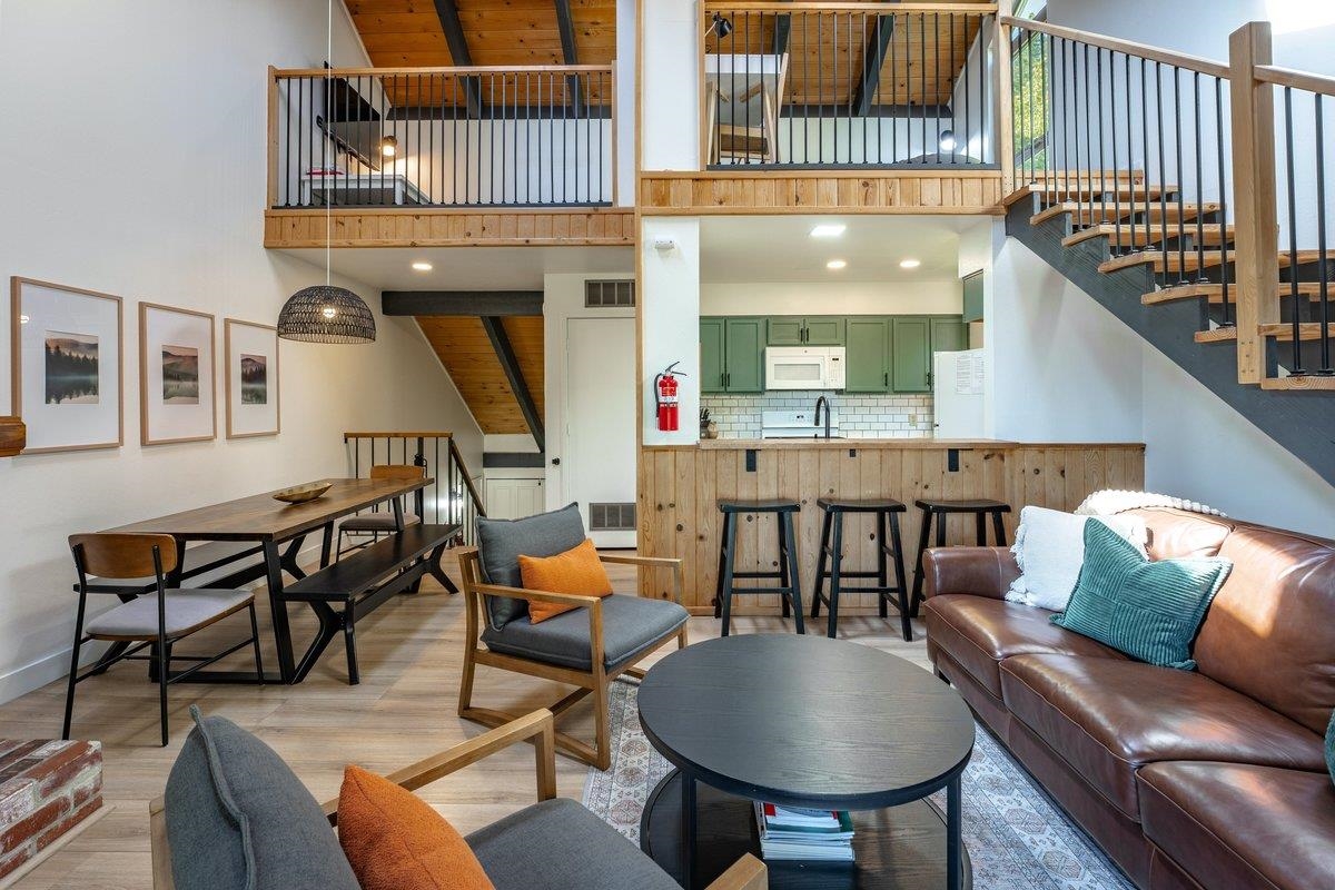 2755 North Lake Boulevard #95